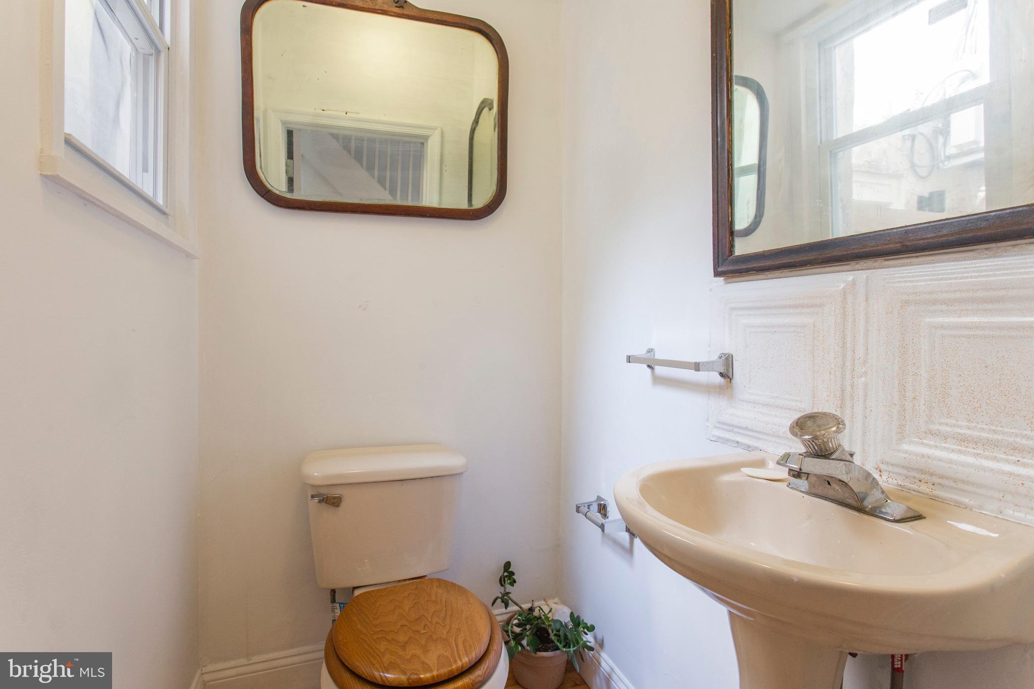 GRADUATE HOSPITAL - Residential