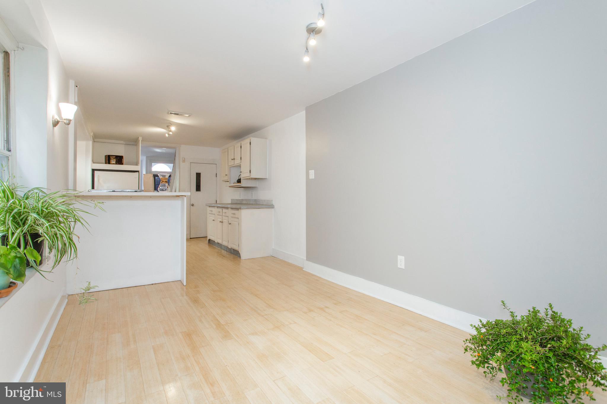 GRADUATE HOSPITAL - Residential