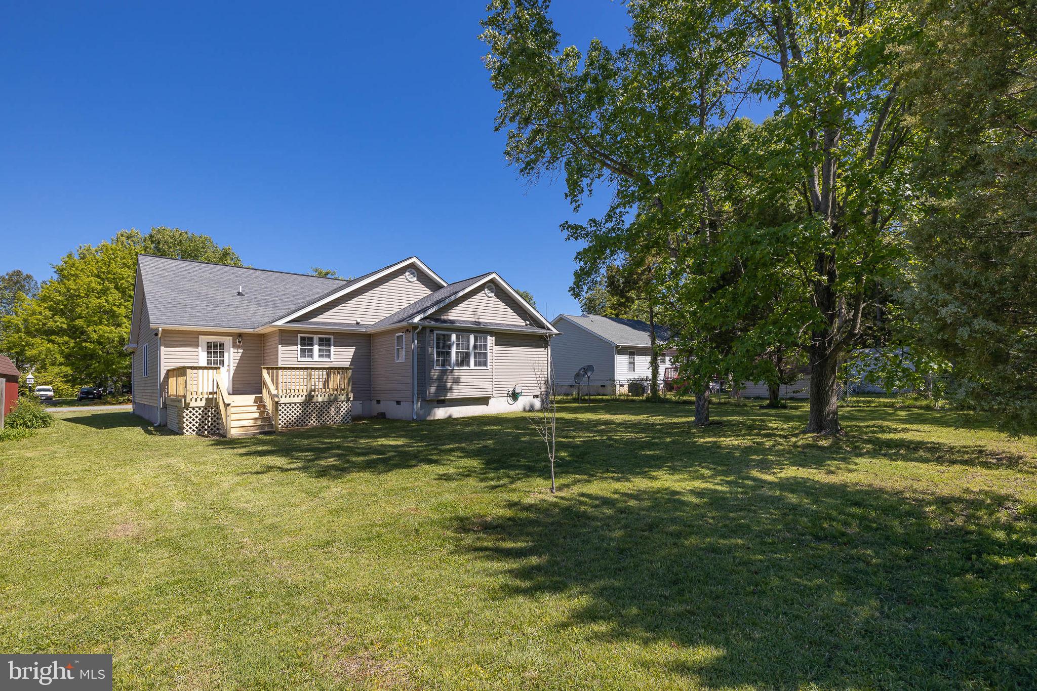 RIVERSIDE MEADOWS - Residential