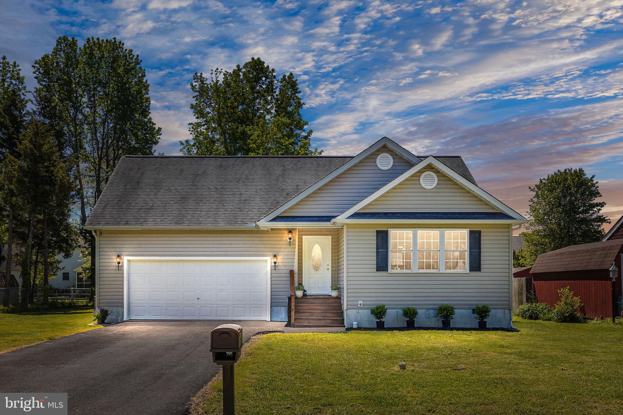 RIVERSIDE MEADOWS - Residential