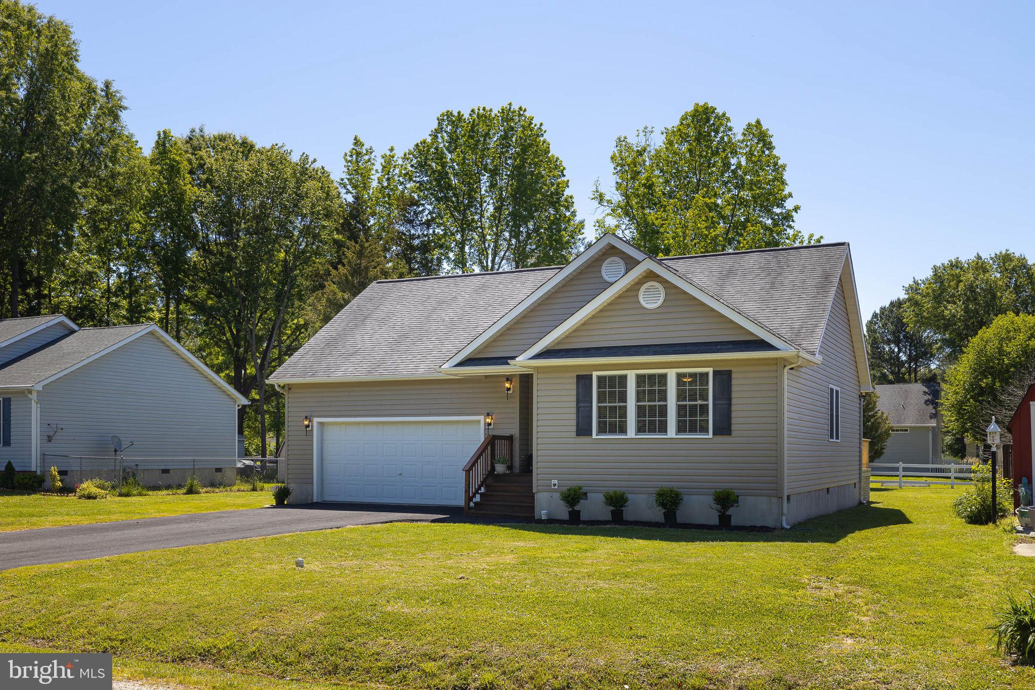 RIVERSIDE MEADOWS - Residential