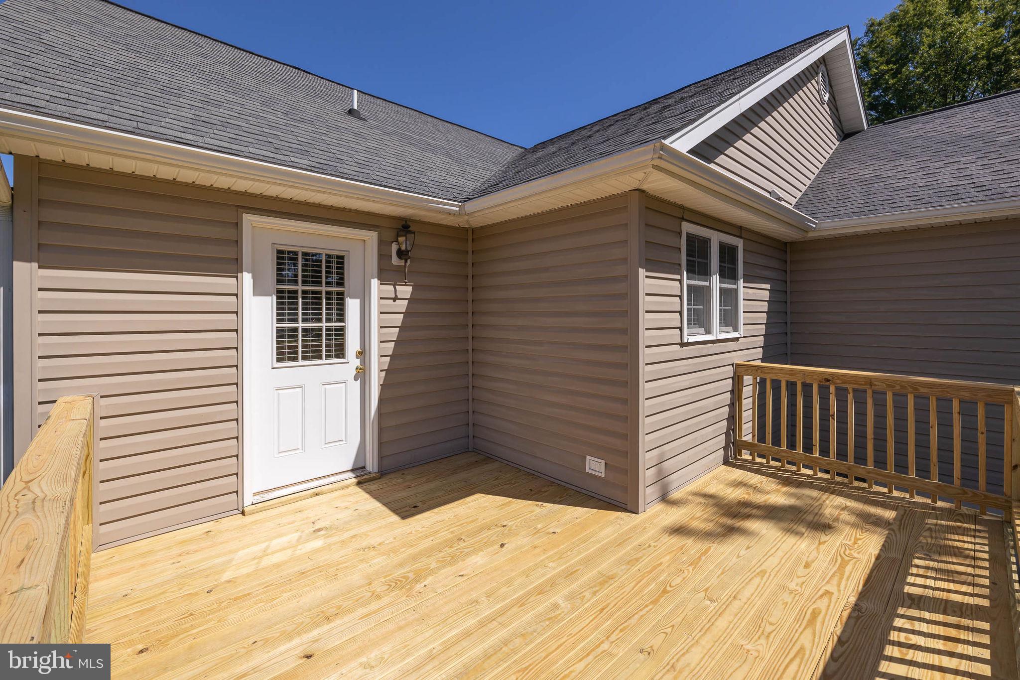 RIVERSIDE MEADOWS - Residential