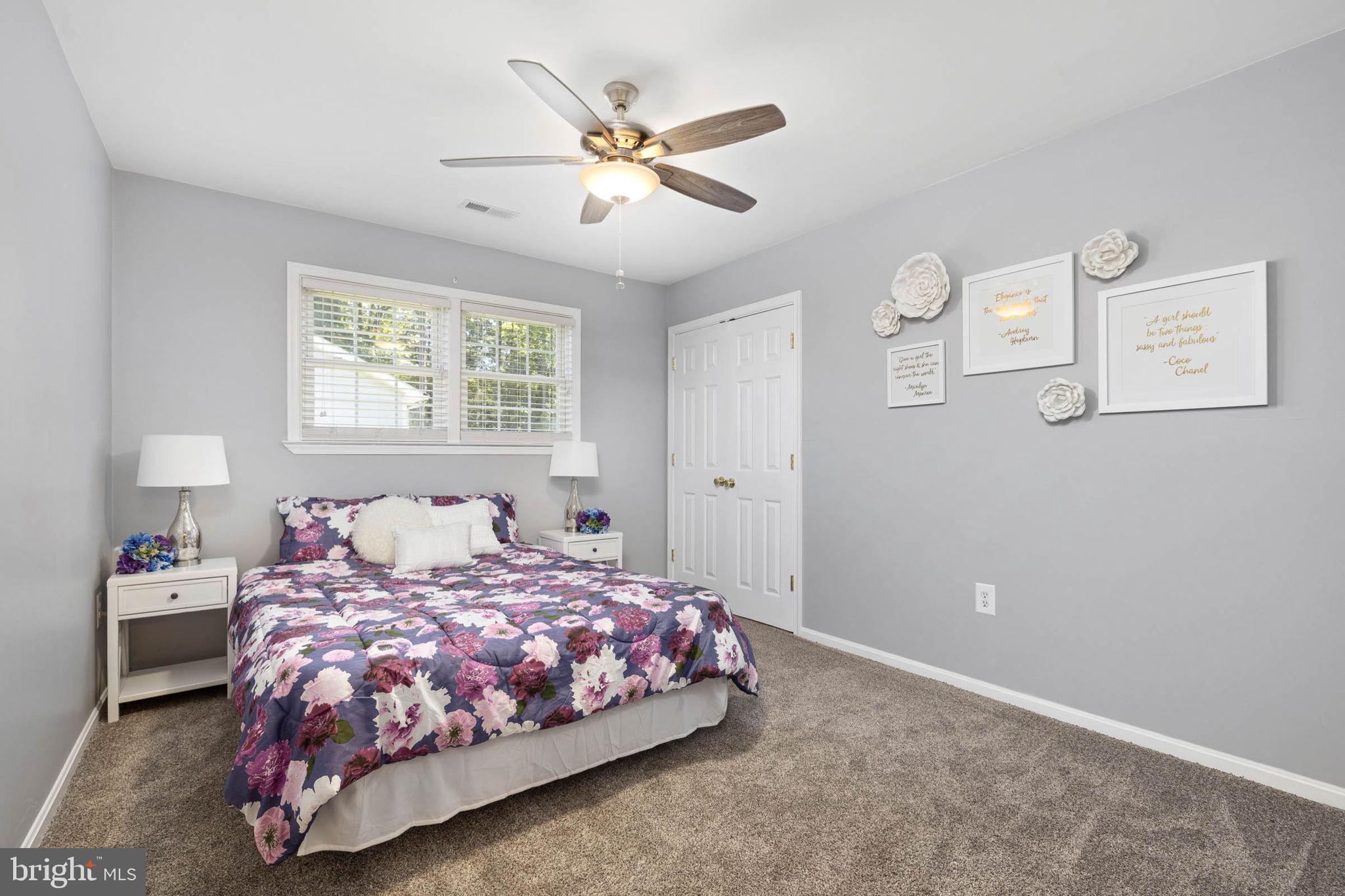 RIVERSIDE MEADOWS - Residential