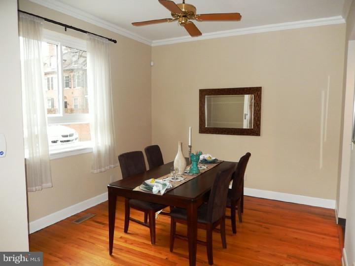 QUEEN VILLAGE - Residential