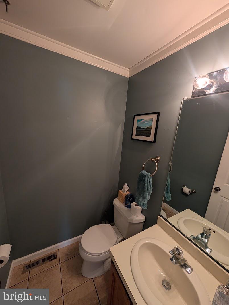 WALNUT VILLAS - Residential