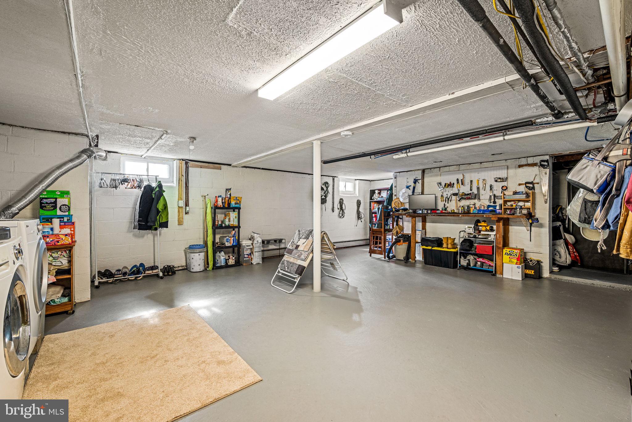 SCOT GLEN - Residential