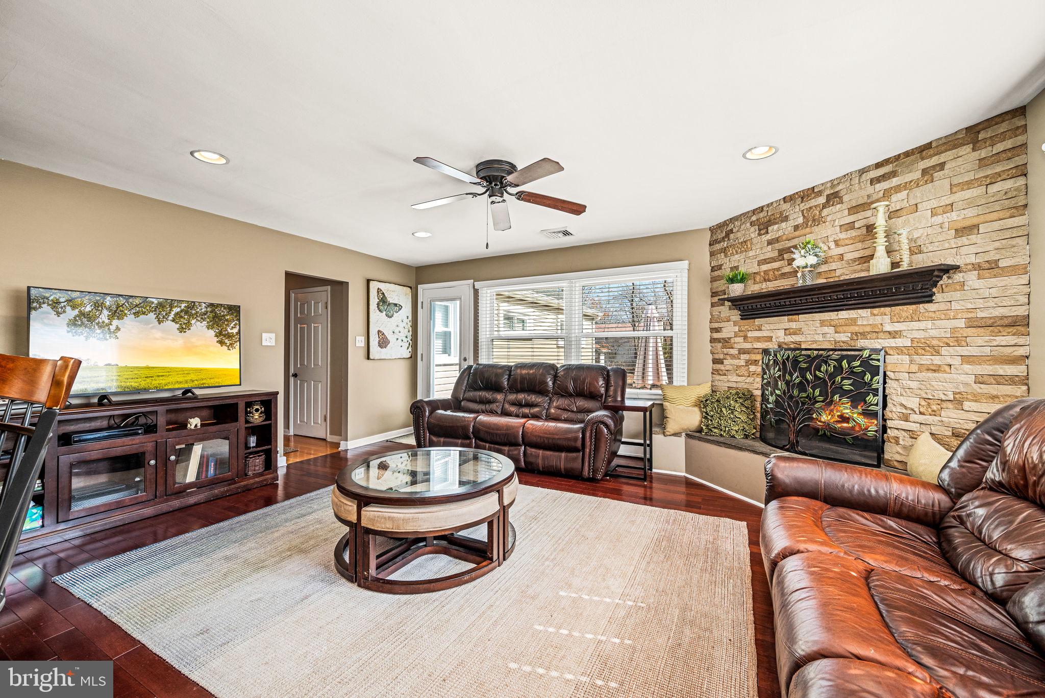 SCOT GLEN - Residential