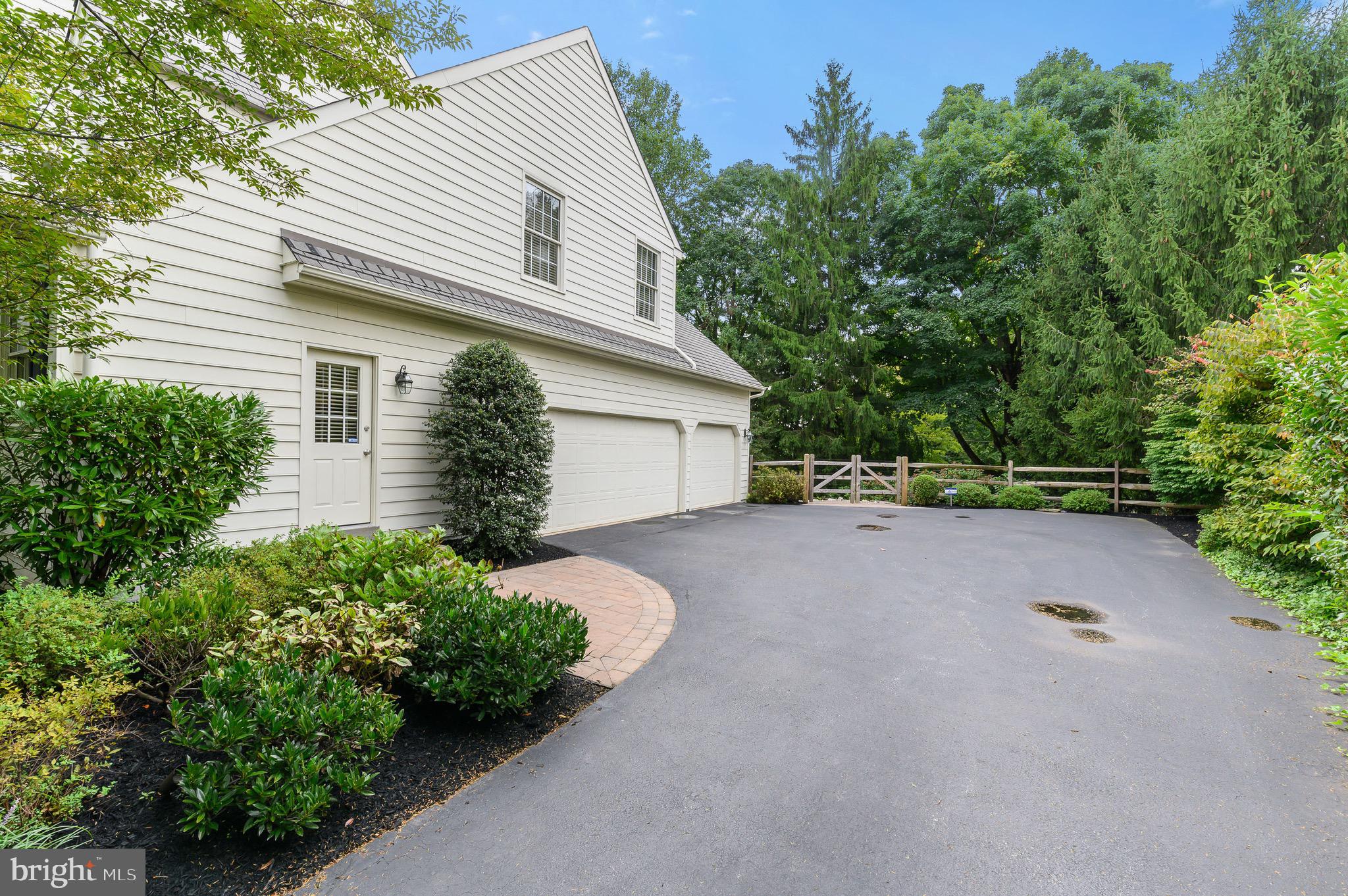 EDENTON - Residential