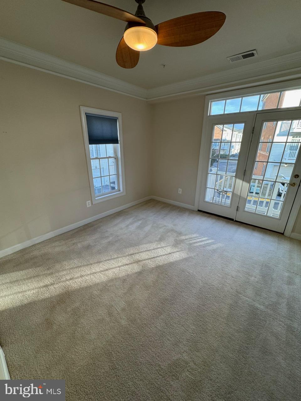 VILLAGES OF URBANA - Residential Lease