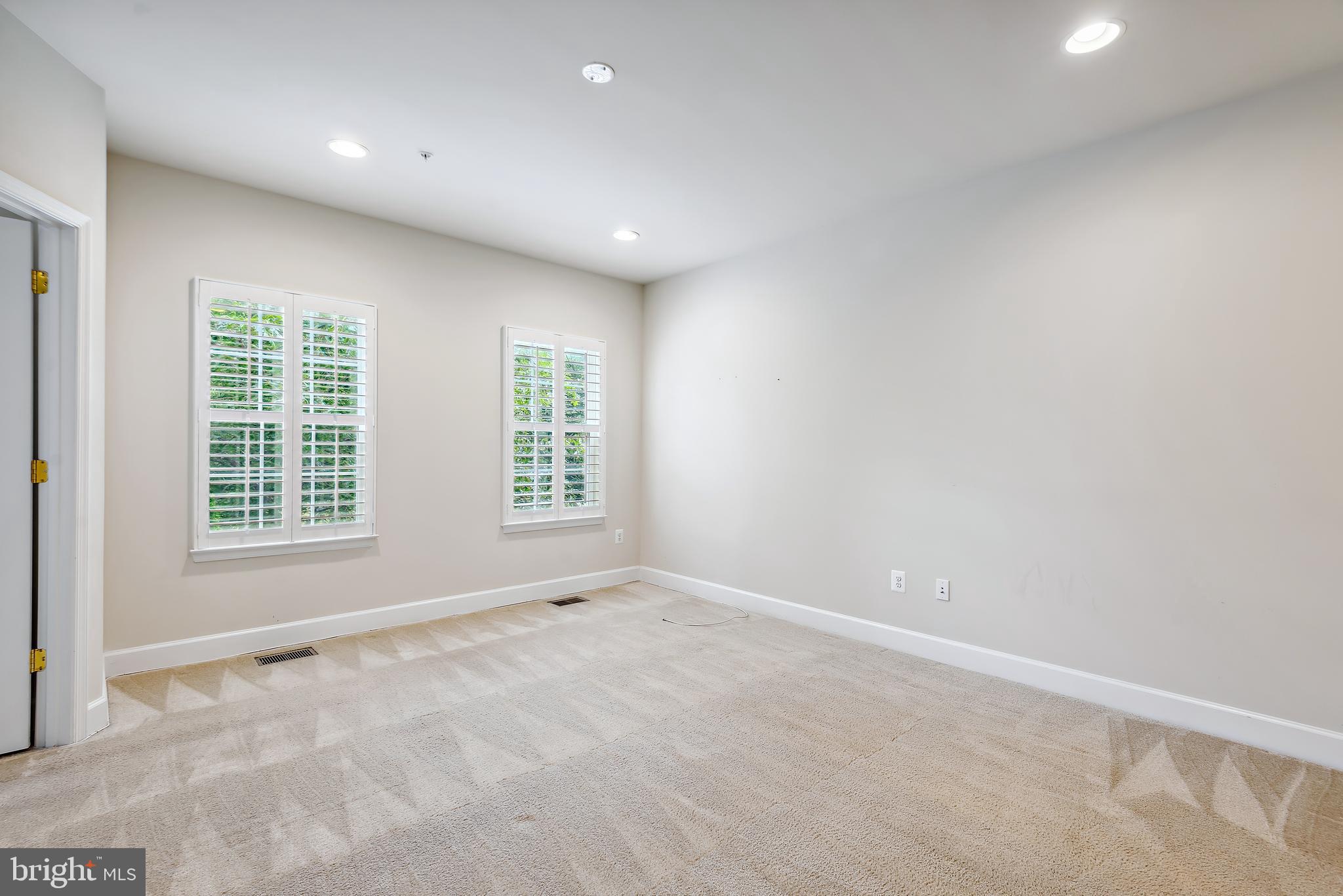 BUCKINGHAM STATION - Residential