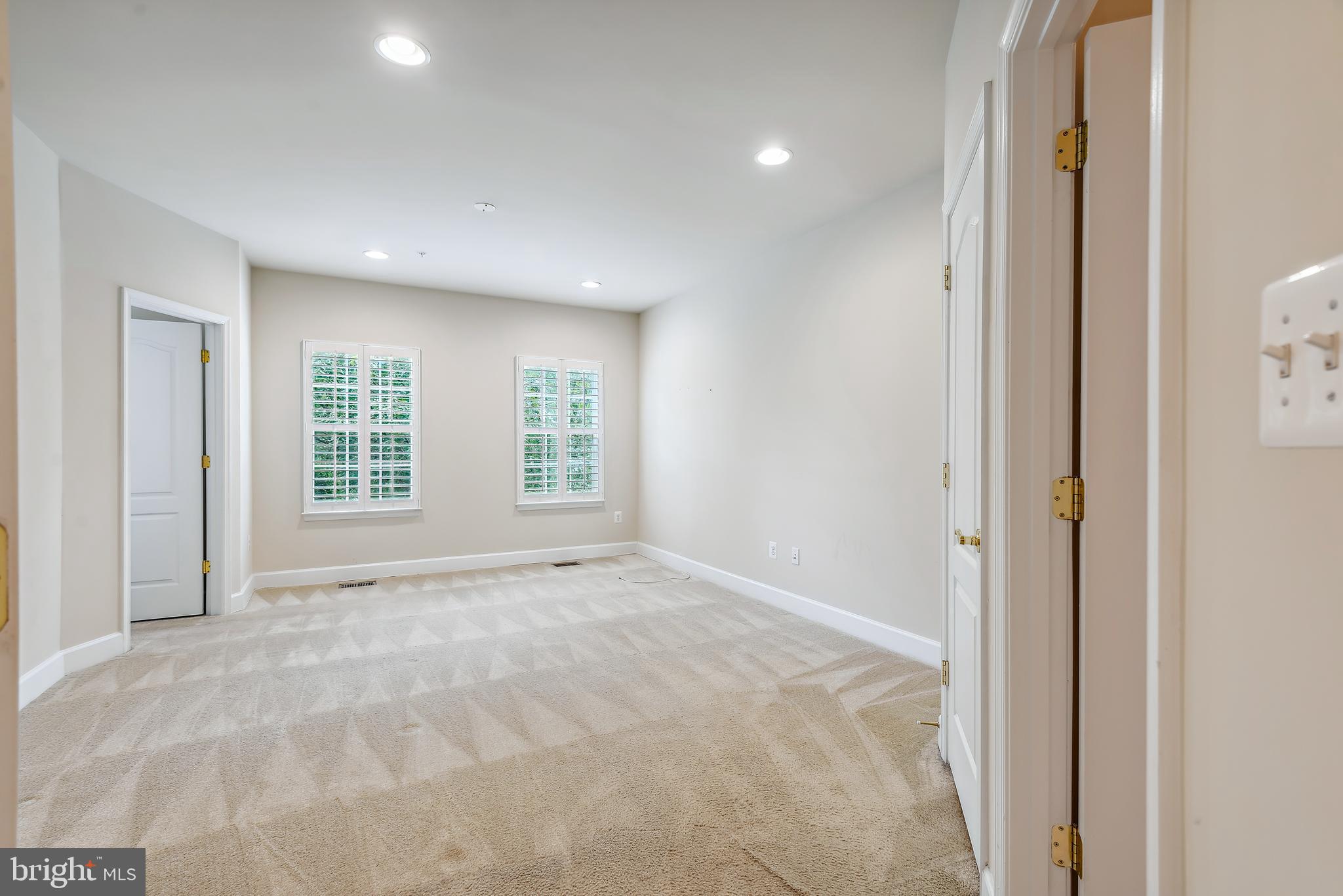 BUCKINGHAM STATION - Residential