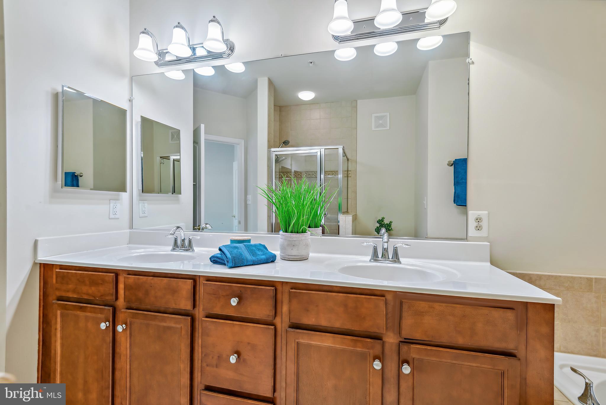 BUCKINGHAM STATION - Residential