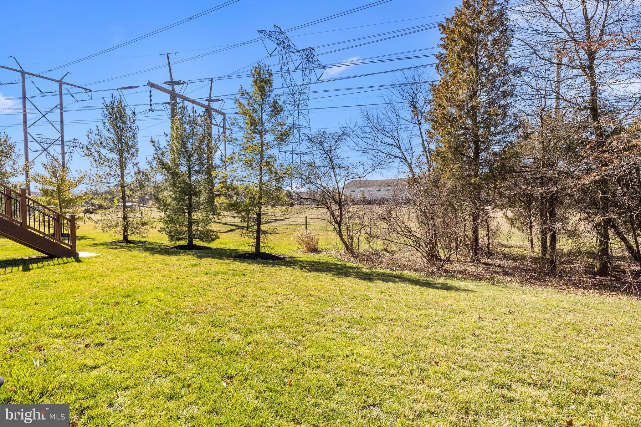 MONROE COURT - Residential