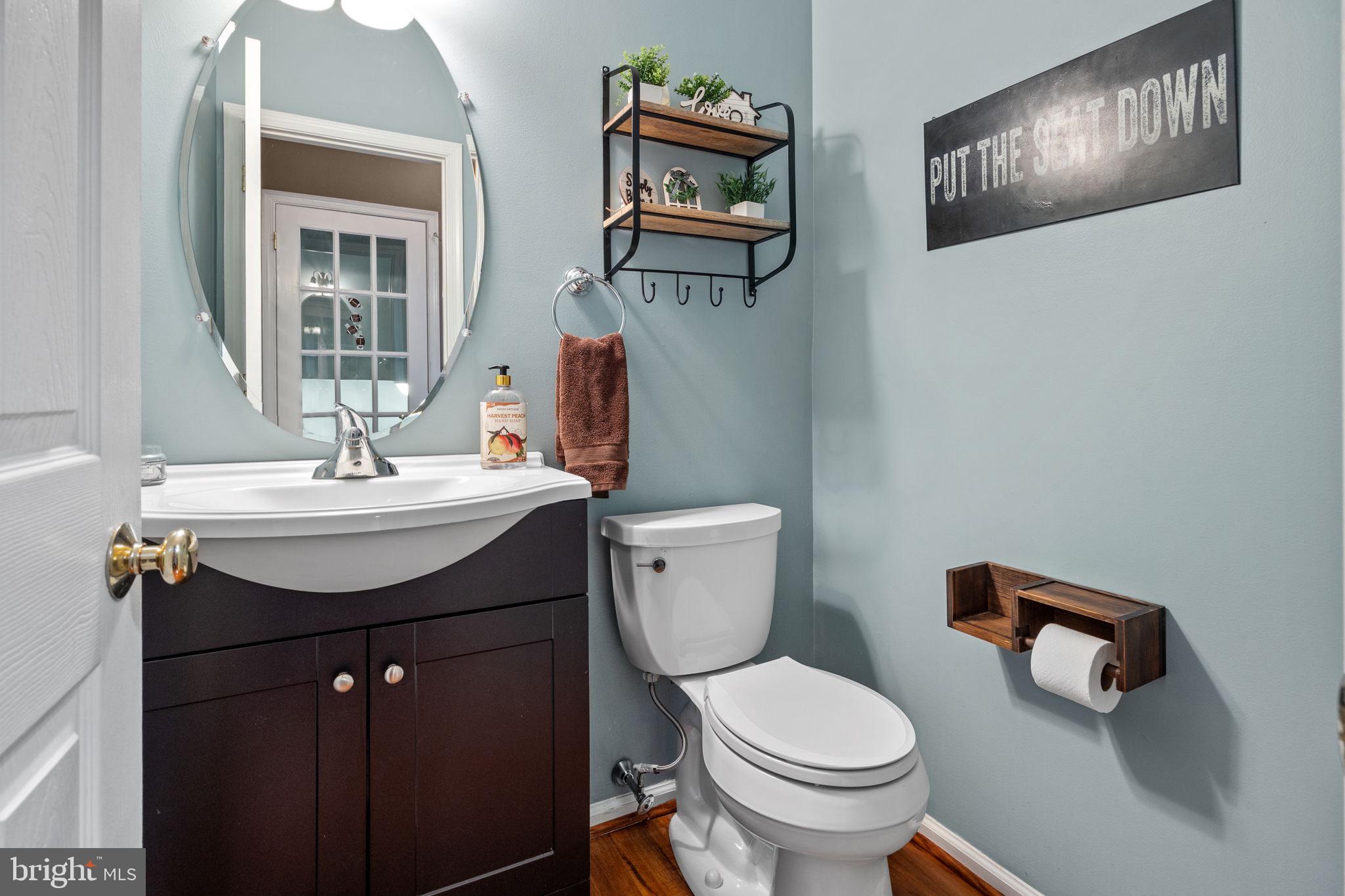 MONROE COURT - Residential