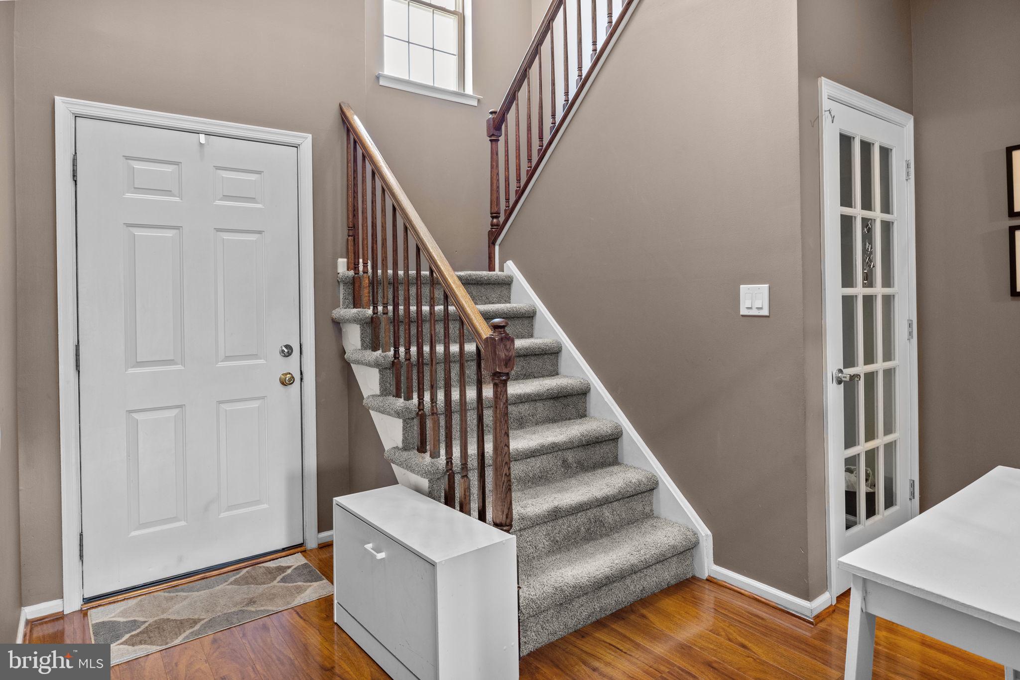 MONROE COURT - Residential