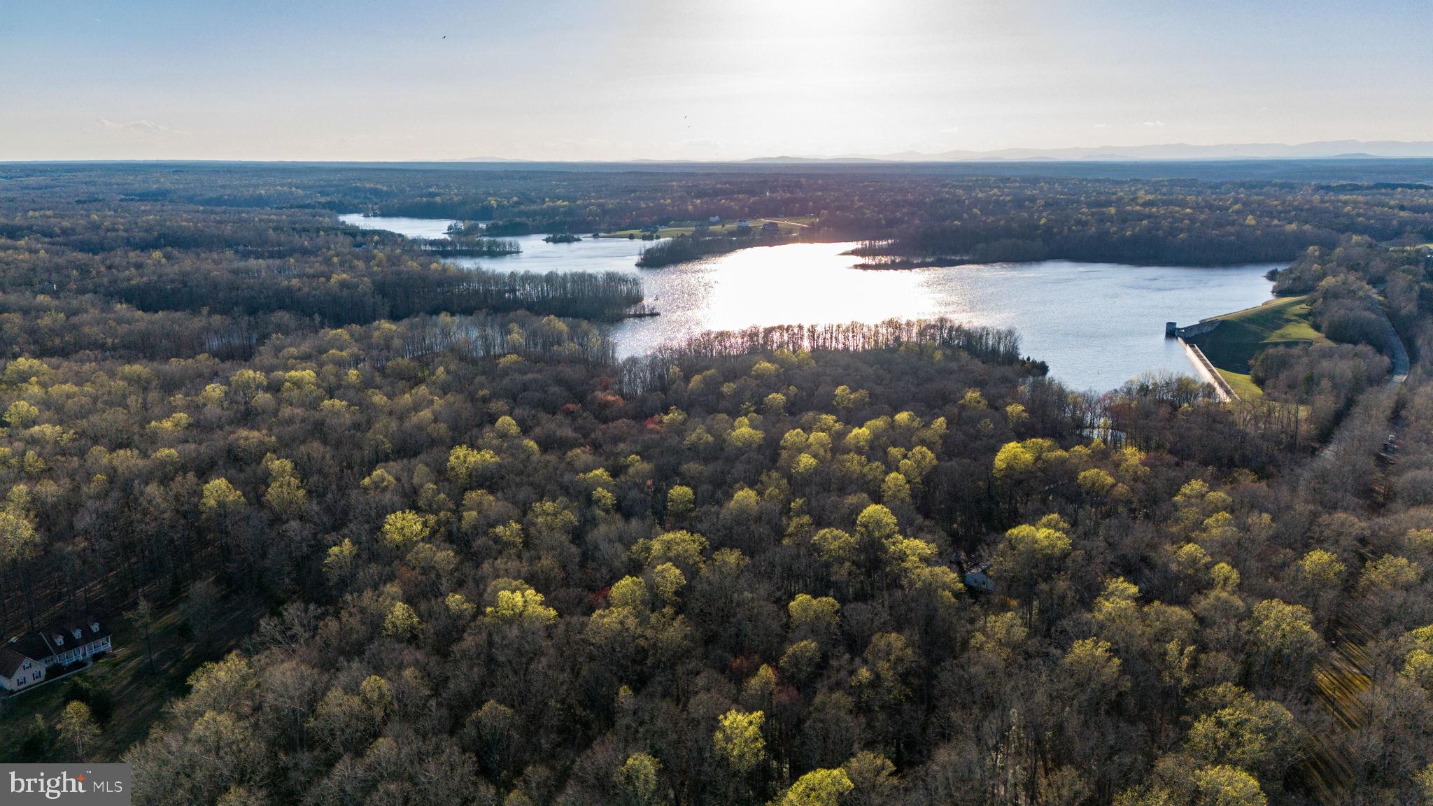 Lot 9 ROSNI WAY
