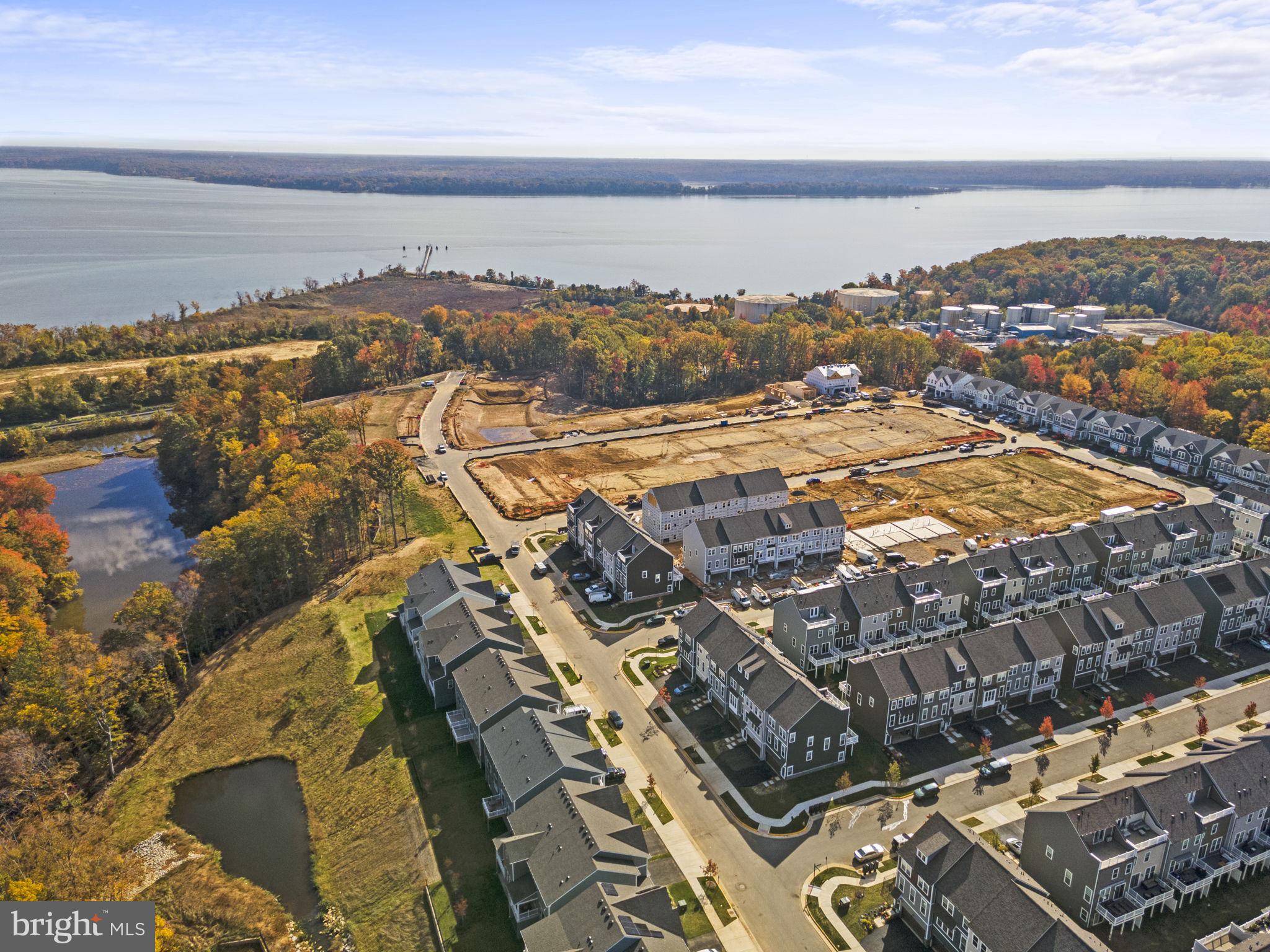 POTOMAC SHORES - Residential