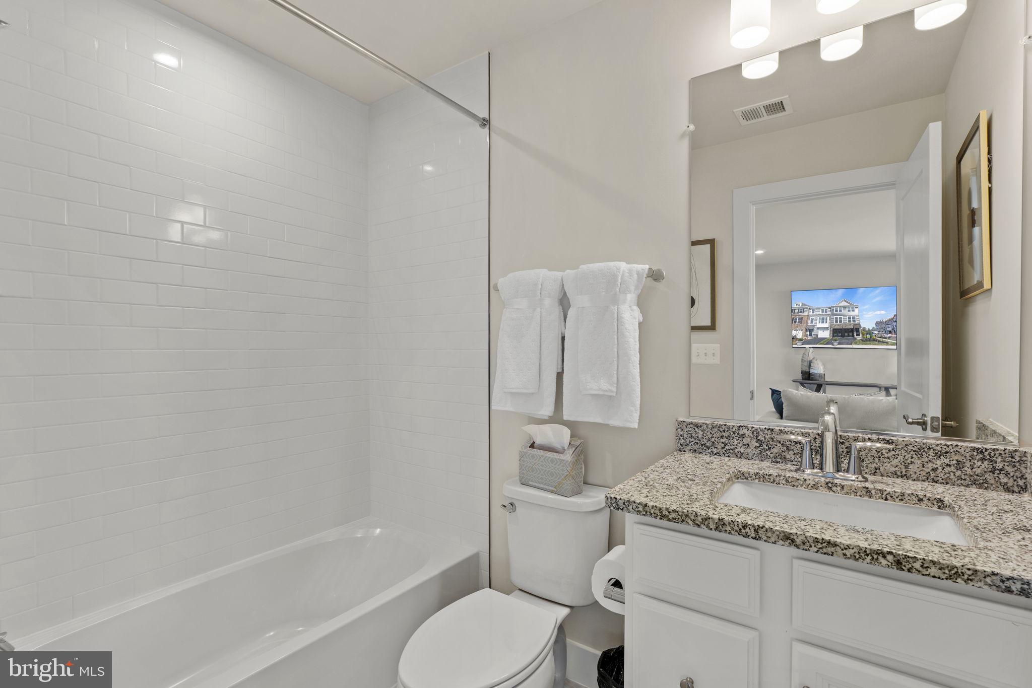 POTOMAC SHORES - Residential