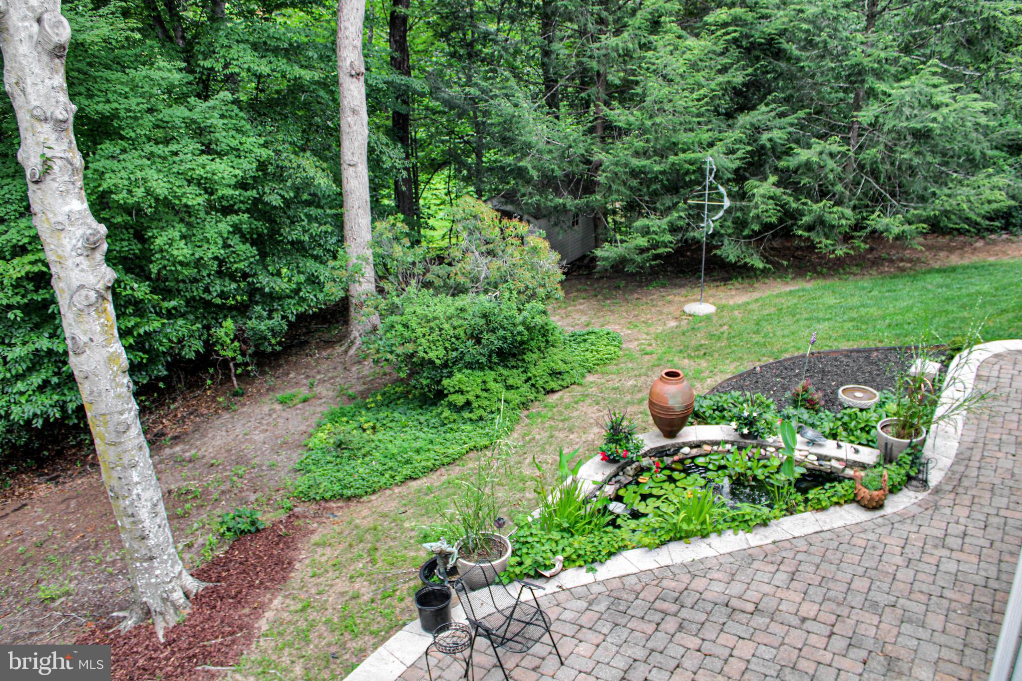 MONTGOMERY RIDGE - Residential Lease