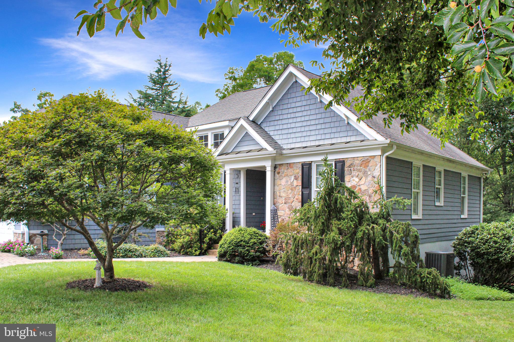 MONTGOMERY RIDGE - Residential Lease