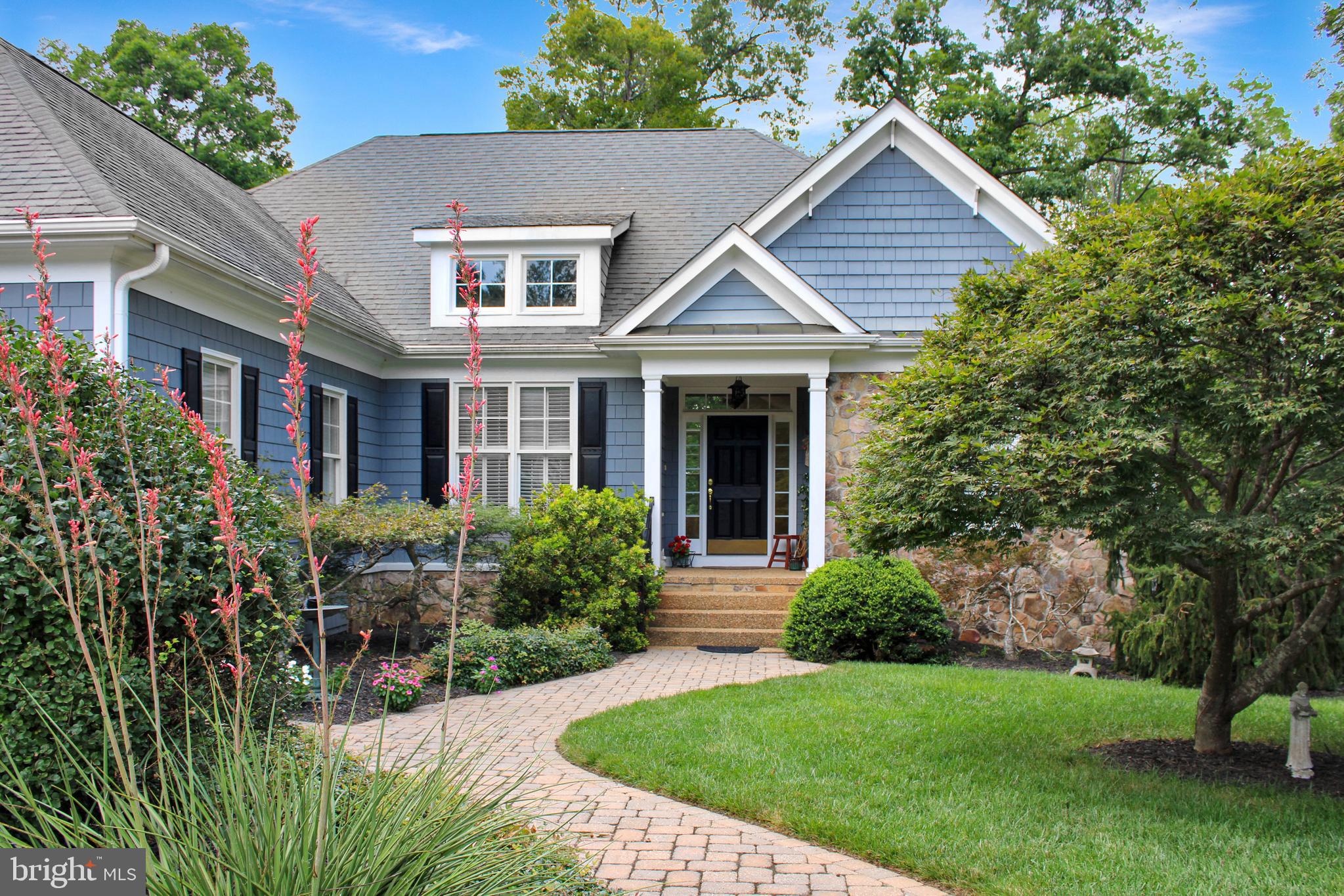 MONTGOMERY RIDGE - Residential Lease