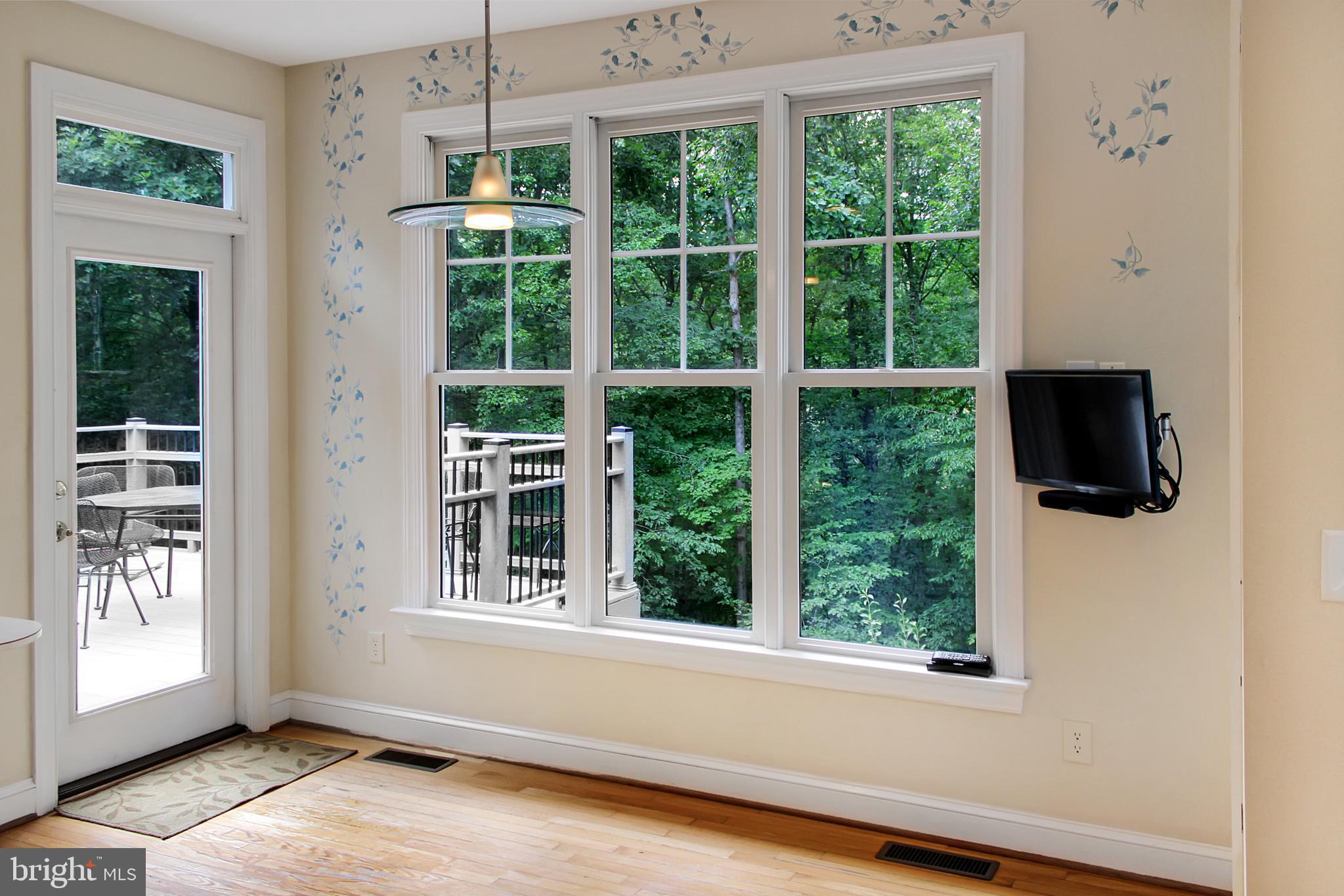 MONTGOMERY RIDGE - Residential Lease