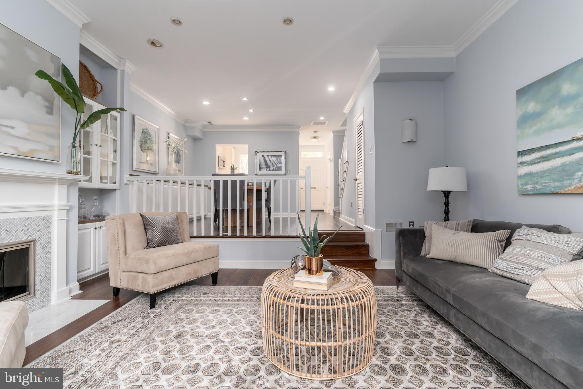 OLD TOWN ALEXANDRIA - Residential Lease