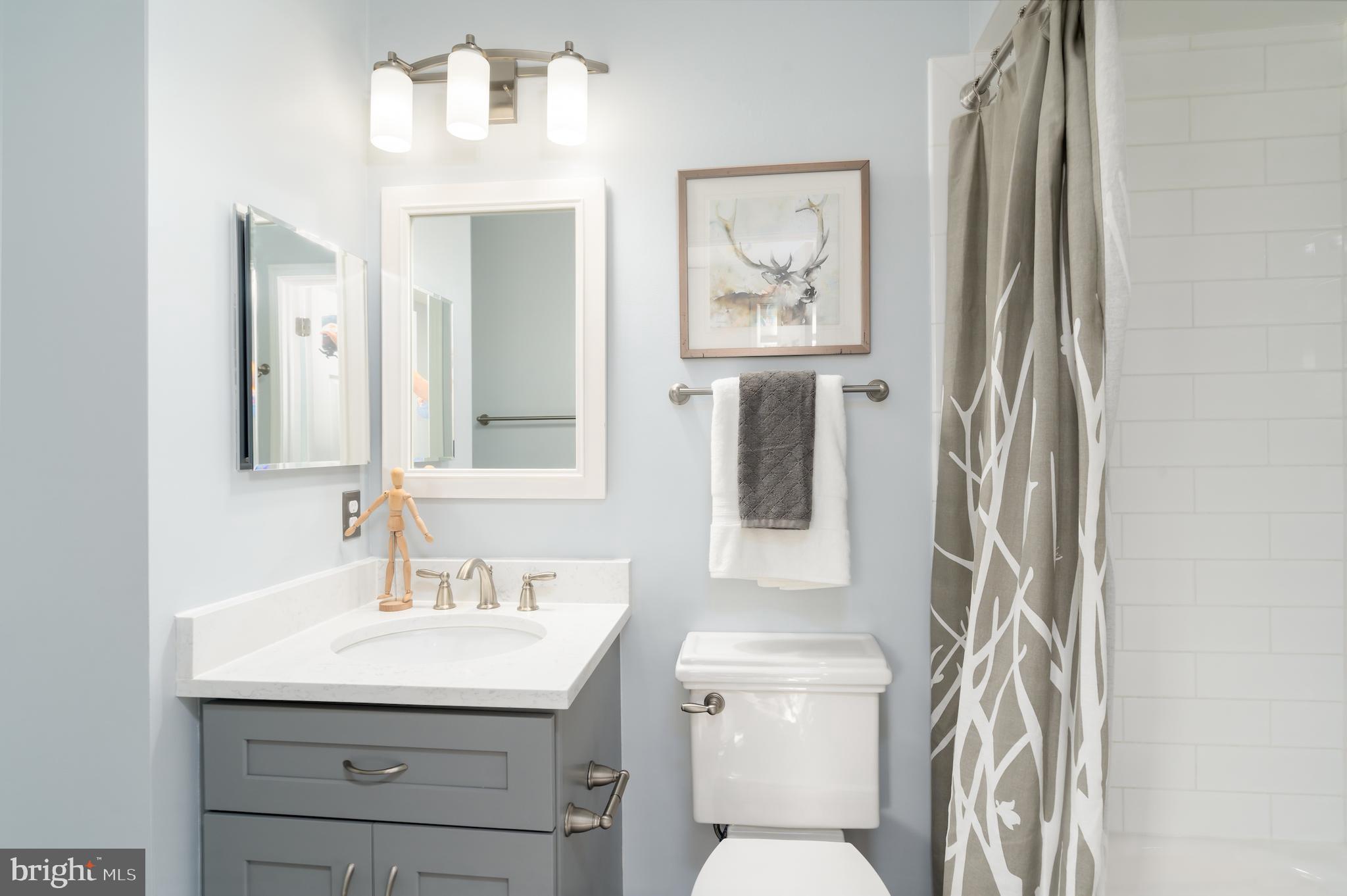 OLD TOWN ALEXANDRIA - Residential Lease