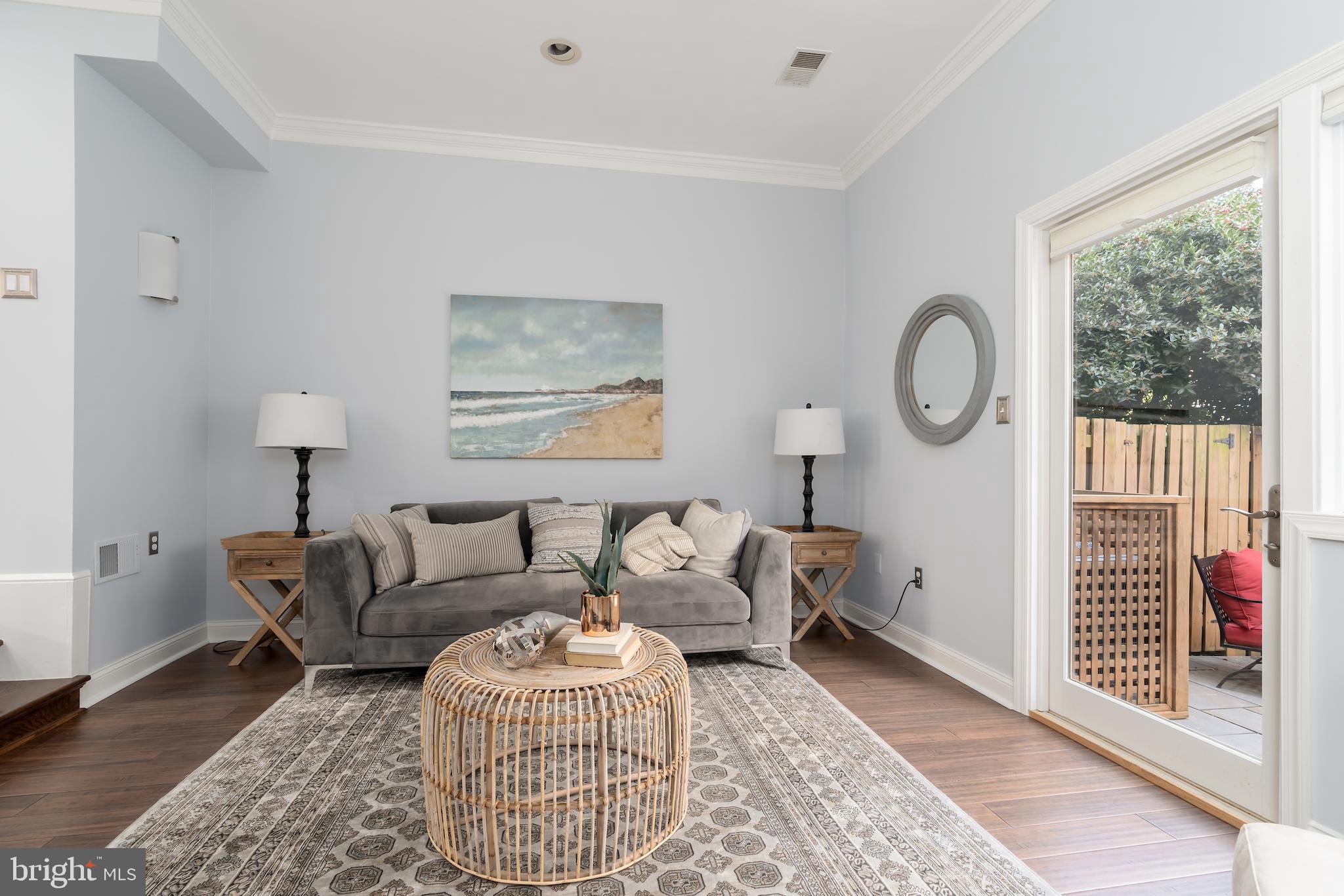 OLD TOWN ALEXANDRIA - Residential Lease