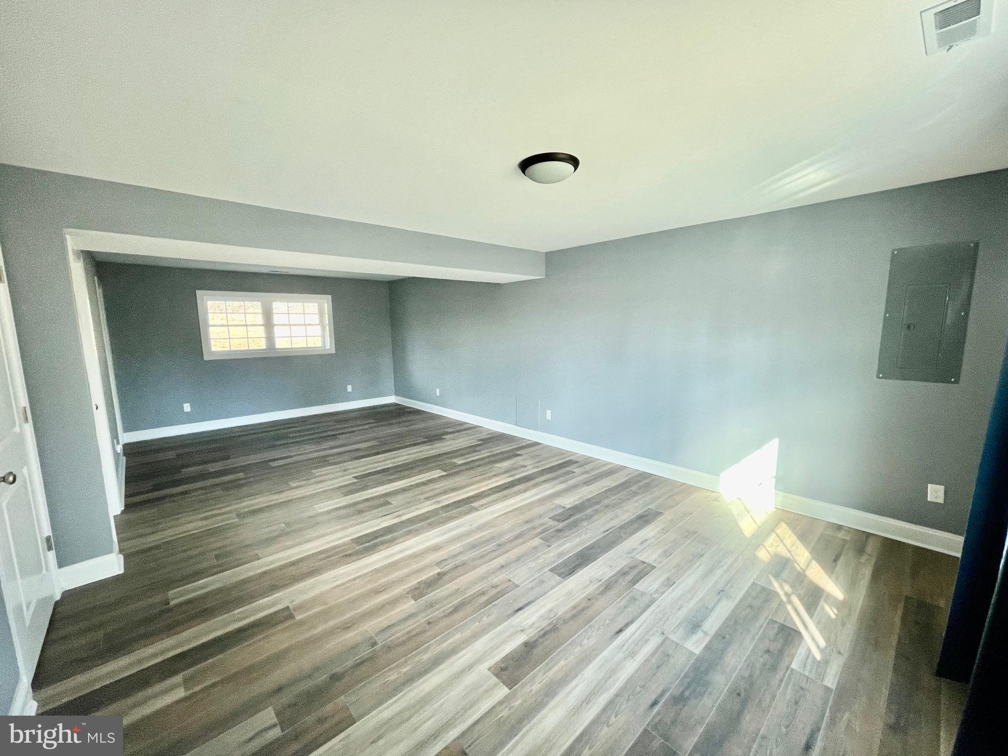 SHAWNEELAND - Residential