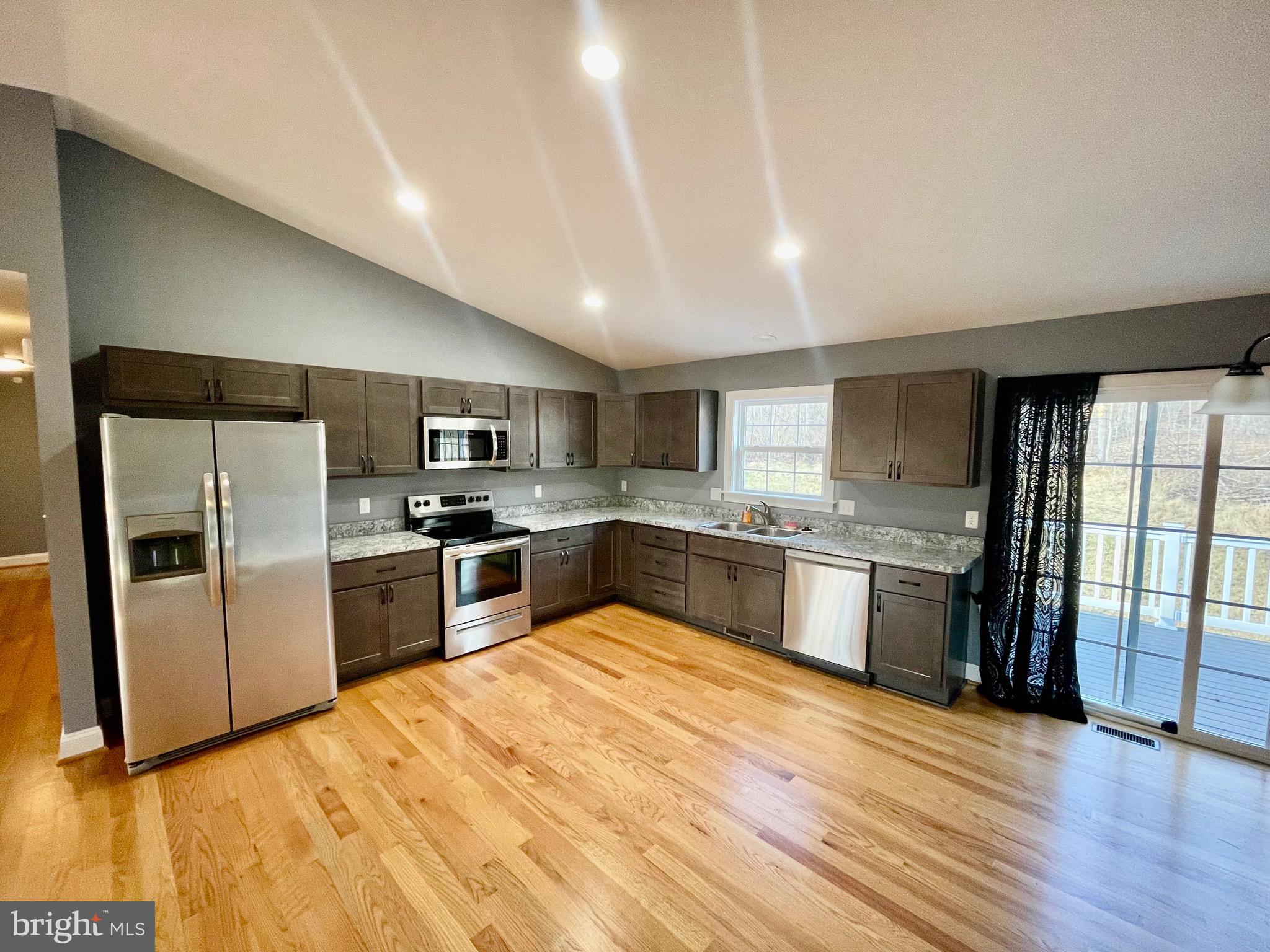 SHAWNEELAND - Residential