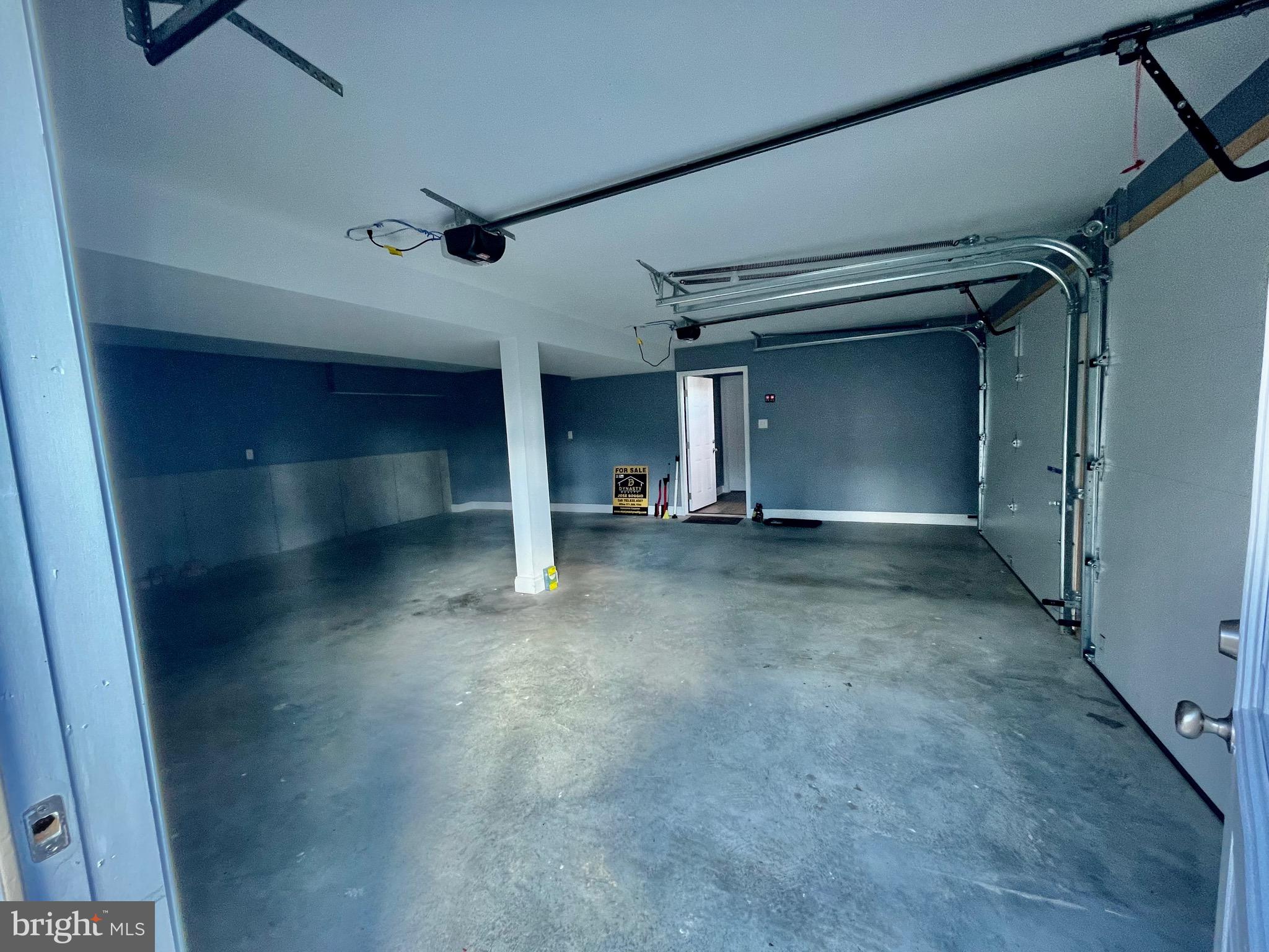 SHAWNEELAND - Residential