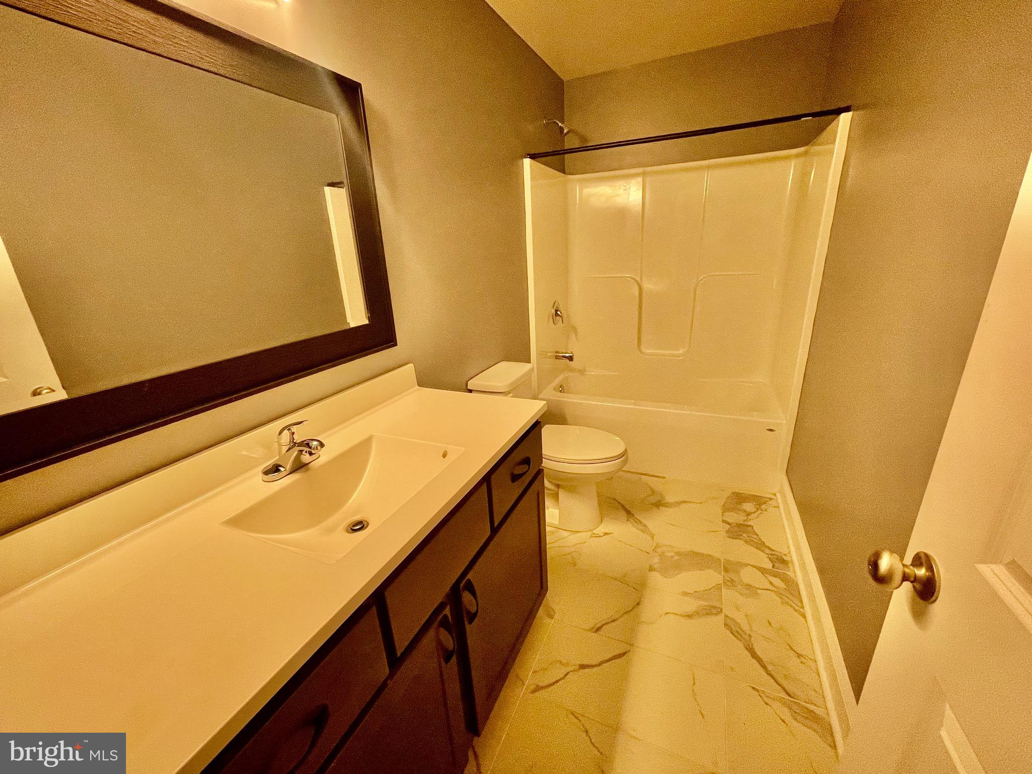 SHAWNEELAND - Residential