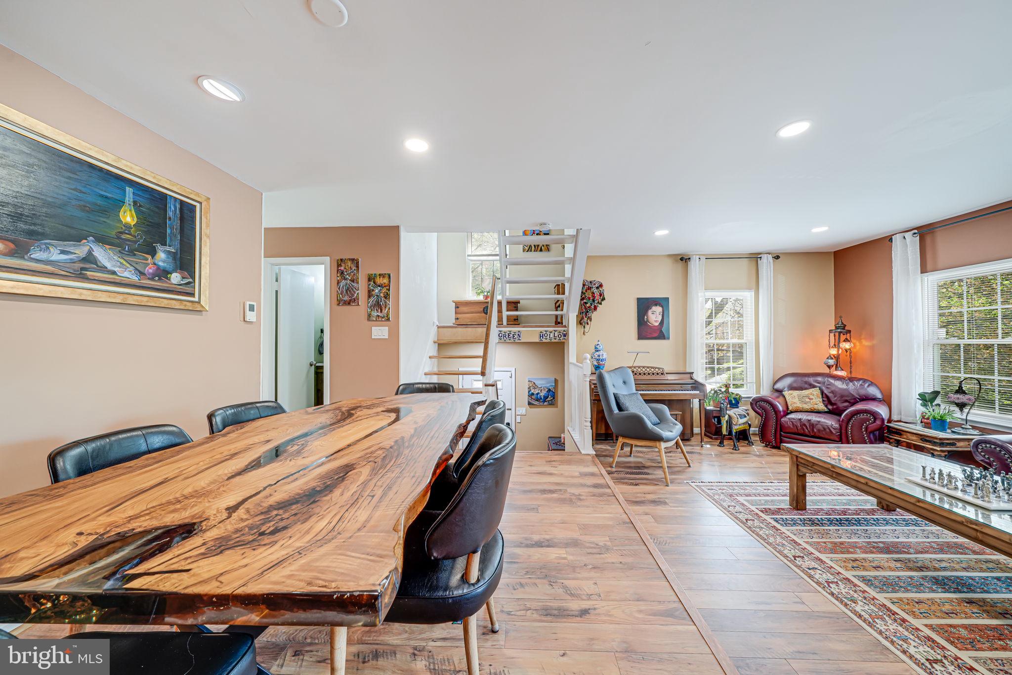 THE TIMBERS - Residential