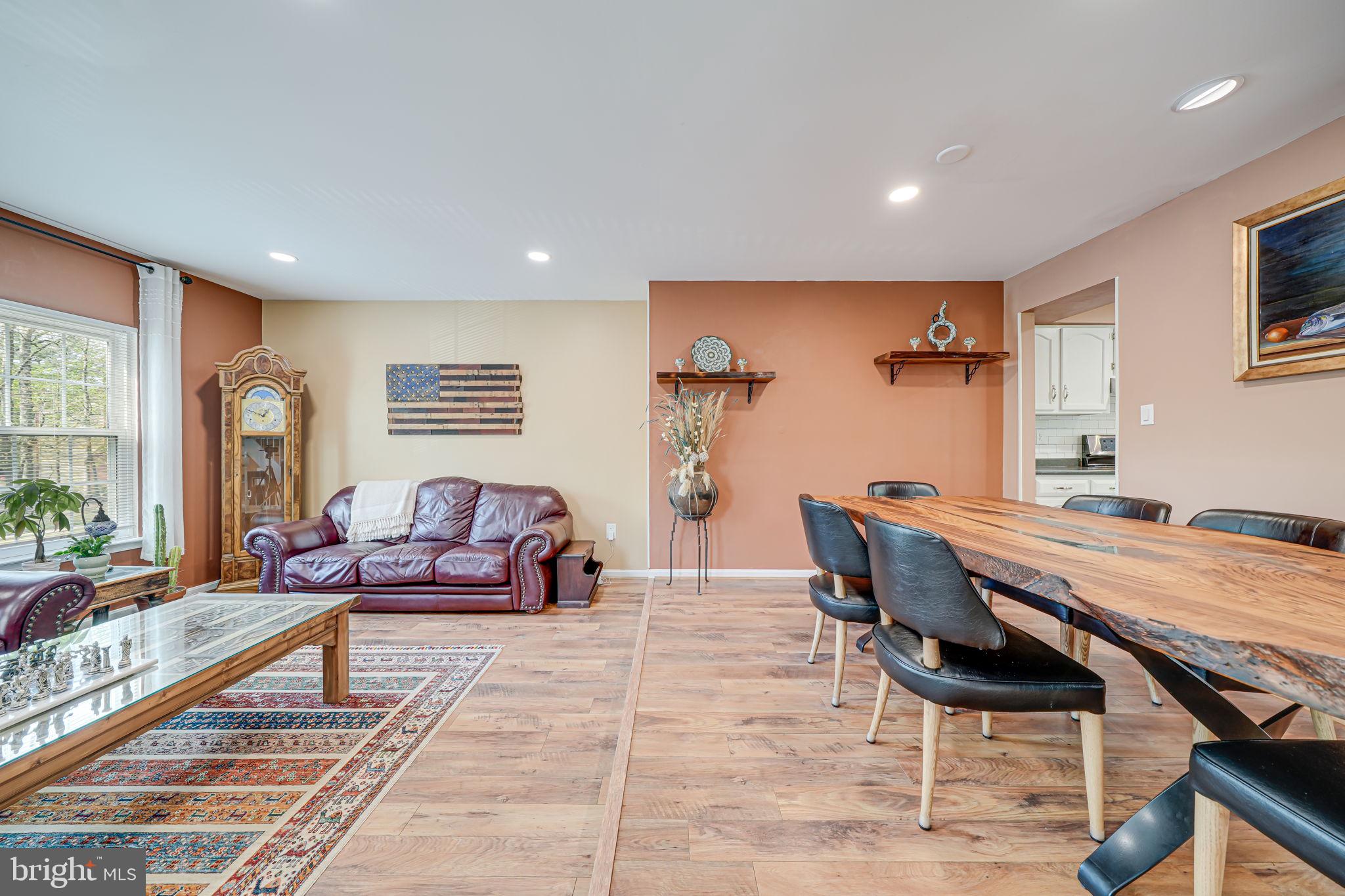 THE TIMBERS - Residential