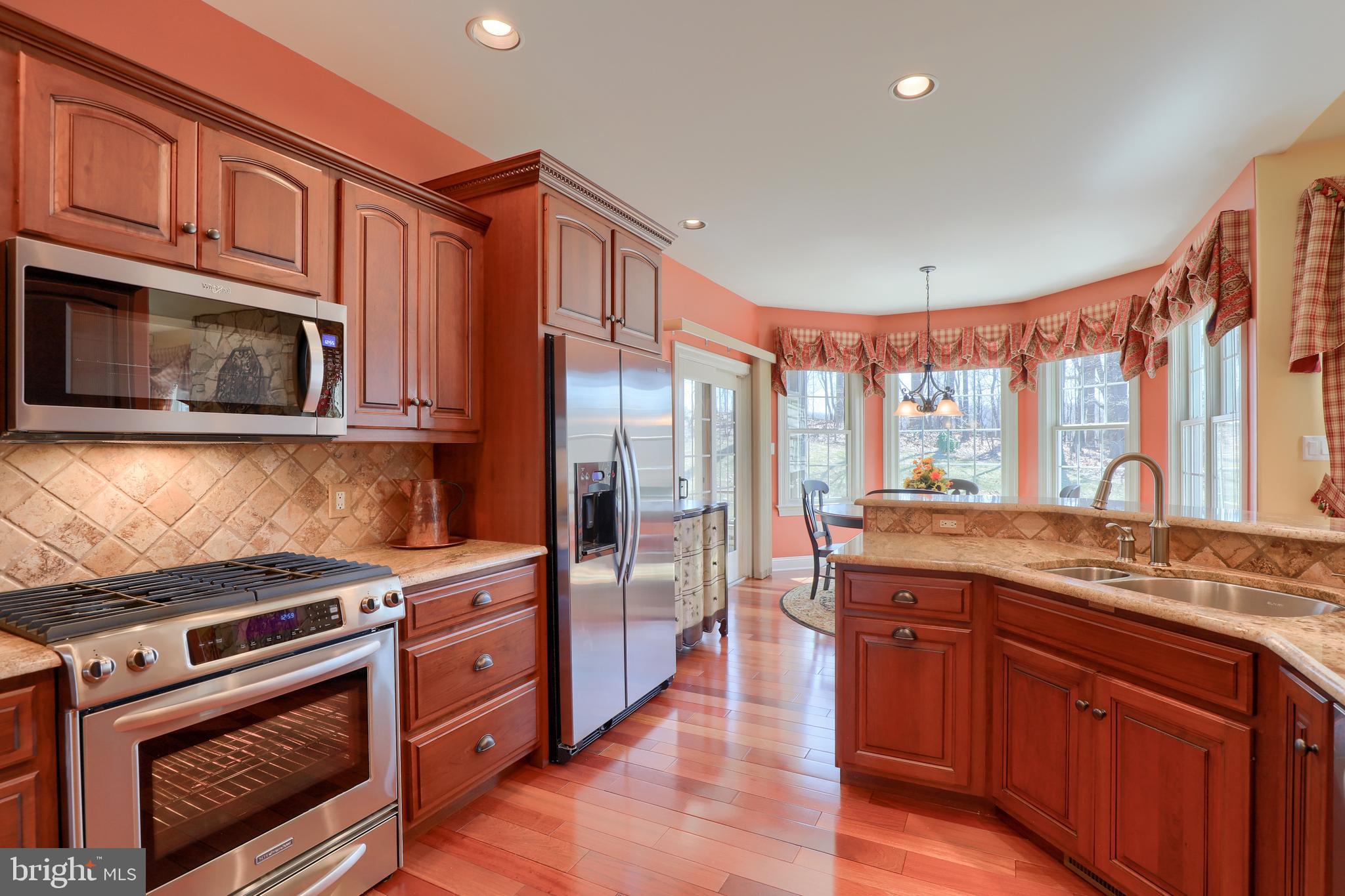 ORCHARD HILLS - Residential