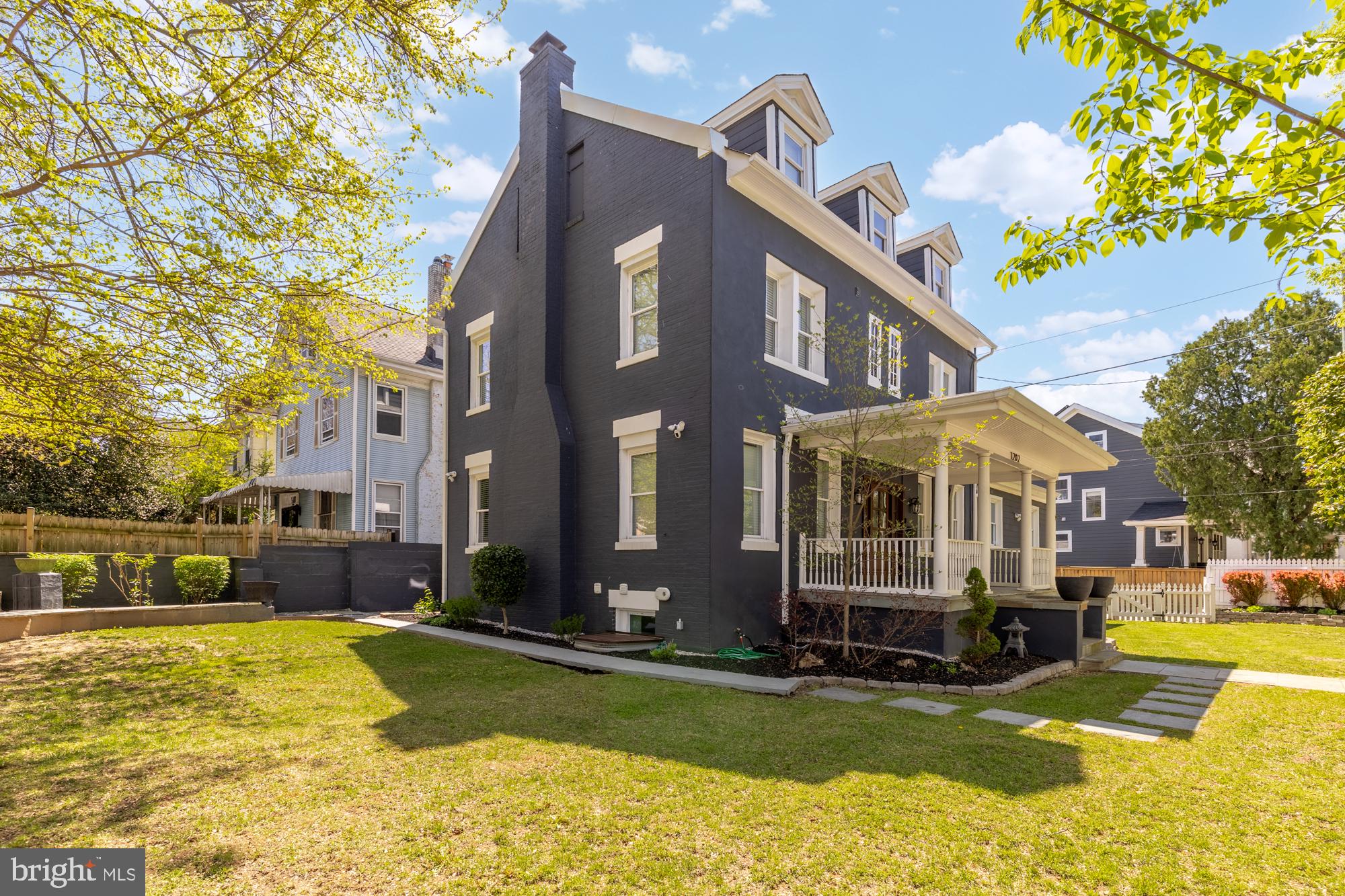 1202 DECATUR STREET NW