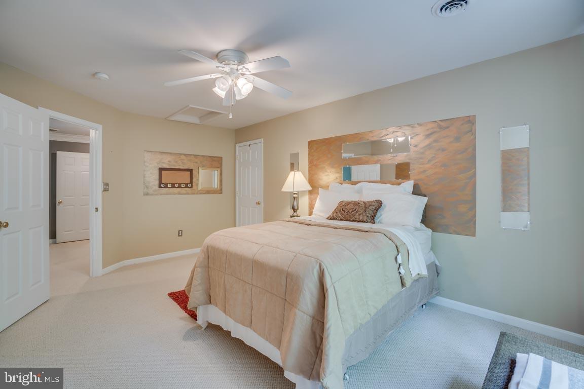 HOLLY CORNER ESTATES - Residential