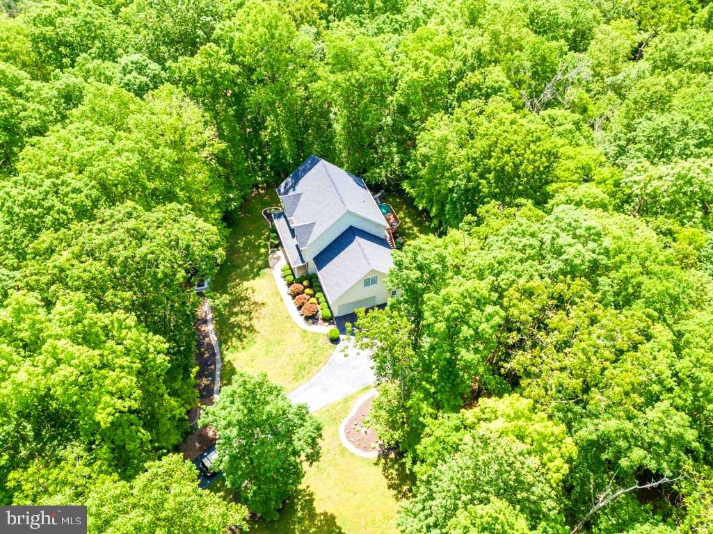 HOLLY CORNER ESTATES - Residential