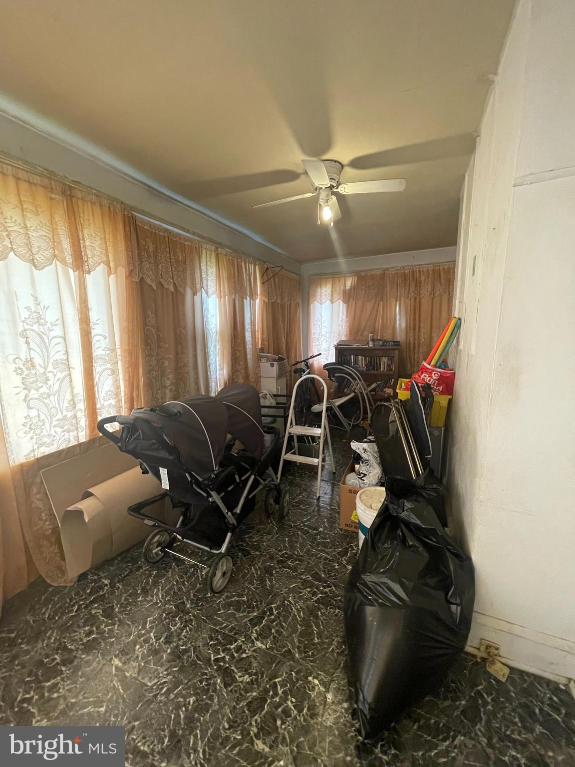 HOWARD PARK - Residential