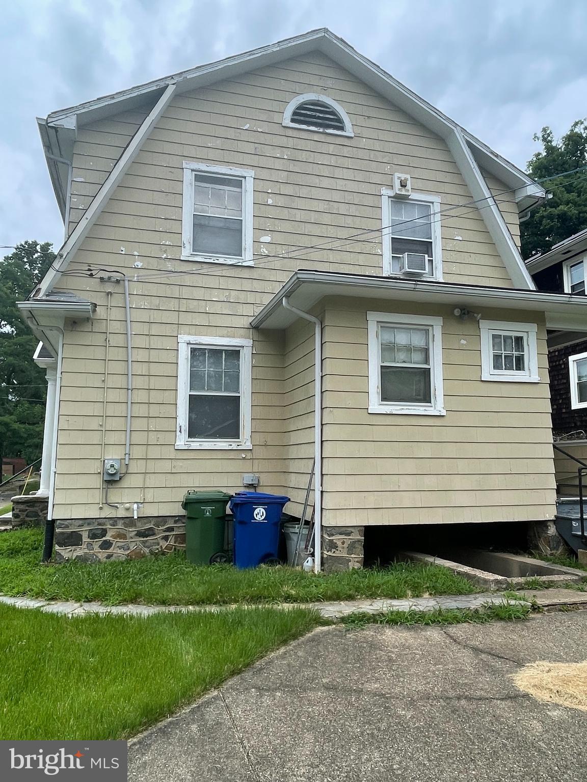 HOWARD PARK - Residential