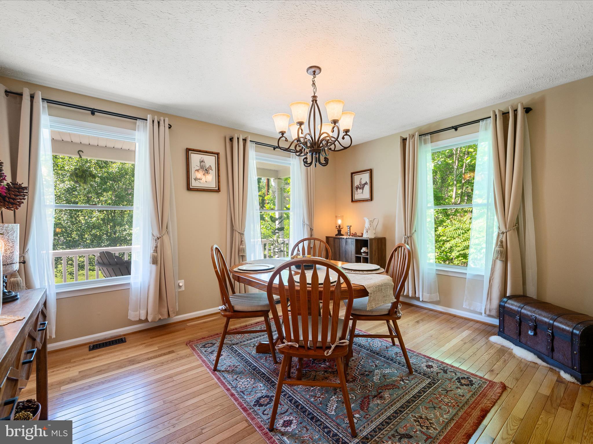 LAKE HOLIDAY ESTATES - Residential