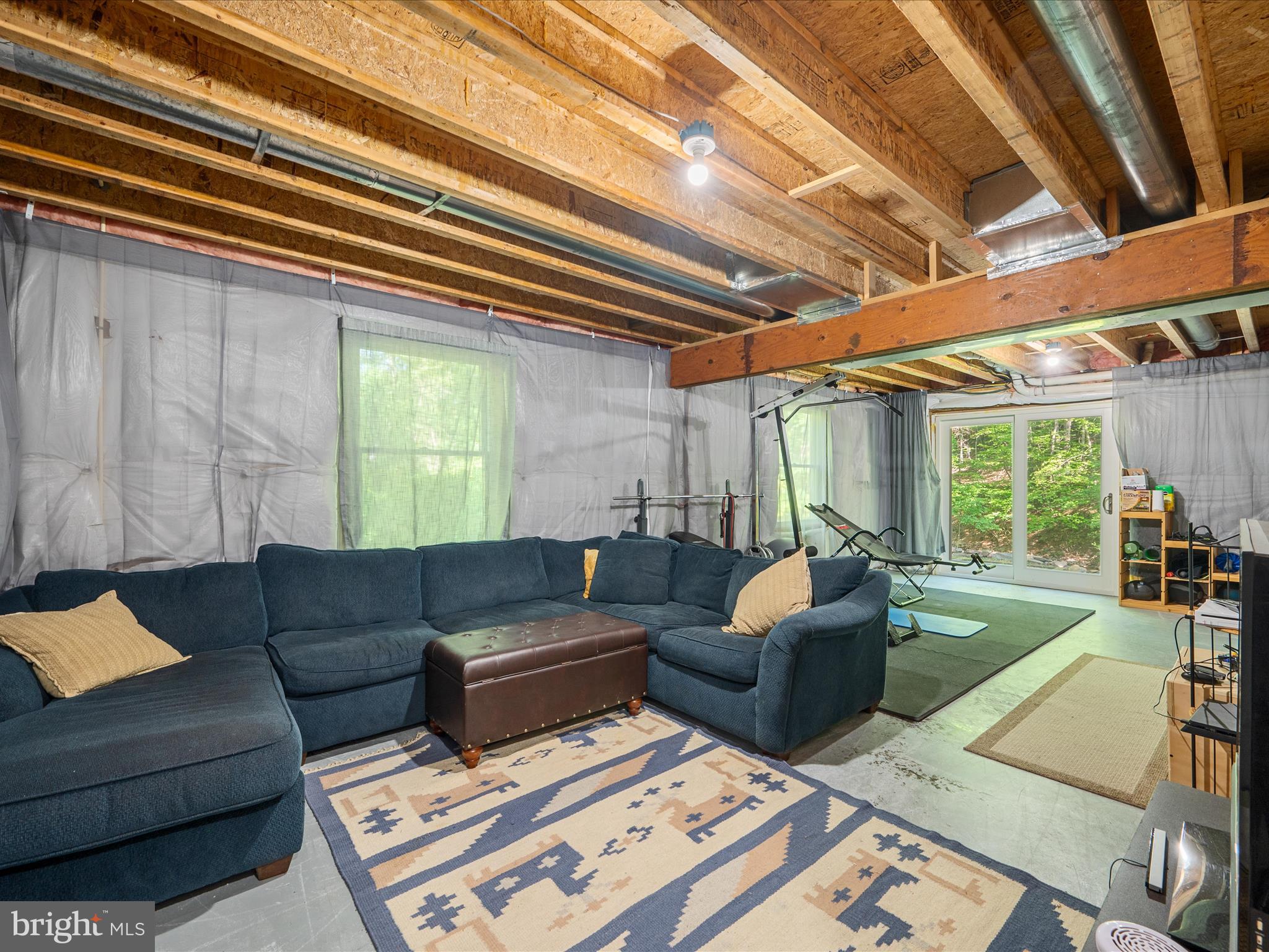 LAKE HOLIDAY ESTATES - Residential