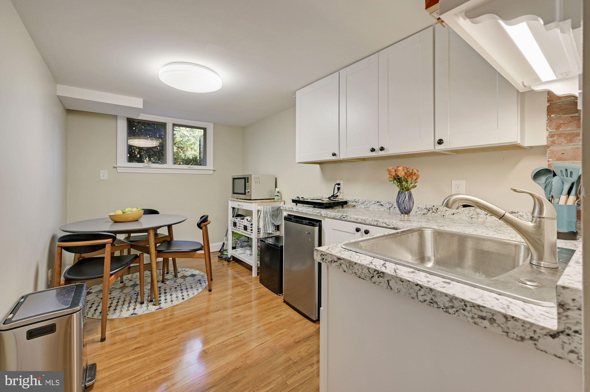 CLEVELAND PARK - Residential