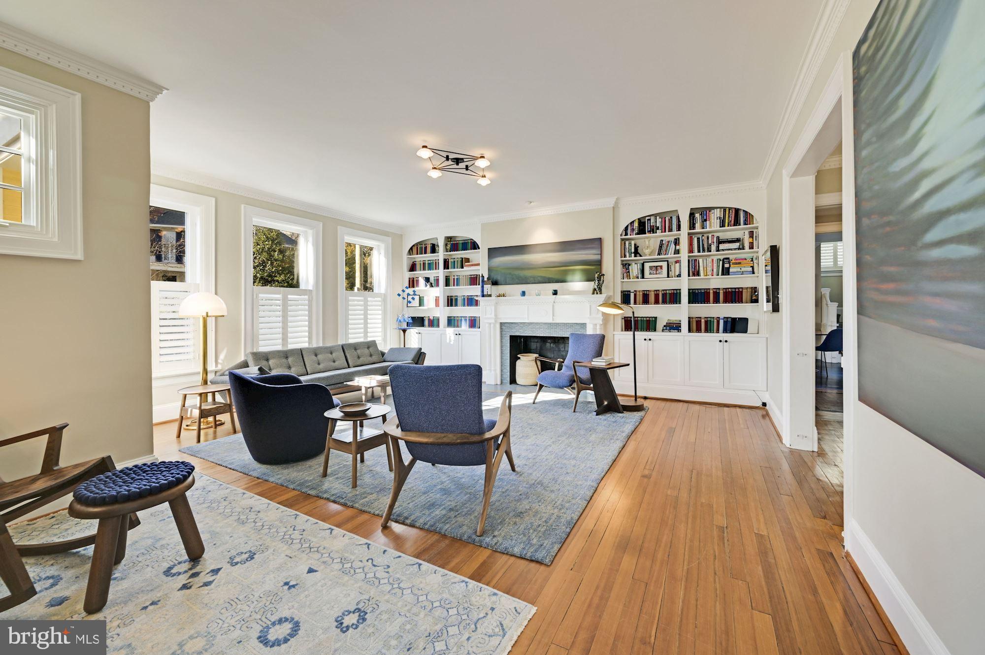 CLEVELAND PARK - Residential