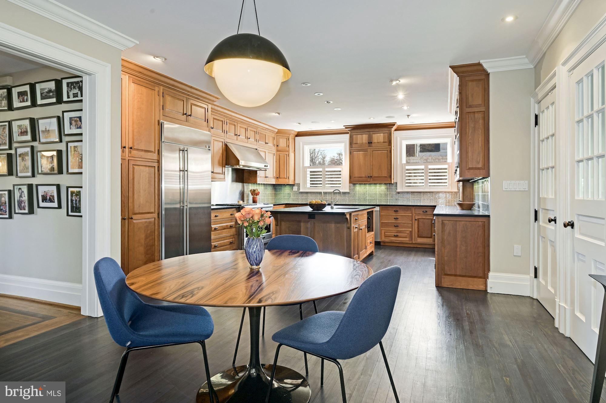 CLEVELAND PARK - Residential