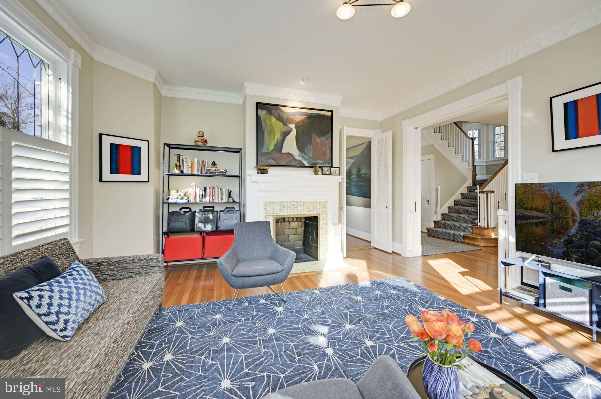CLEVELAND PARK - Residential