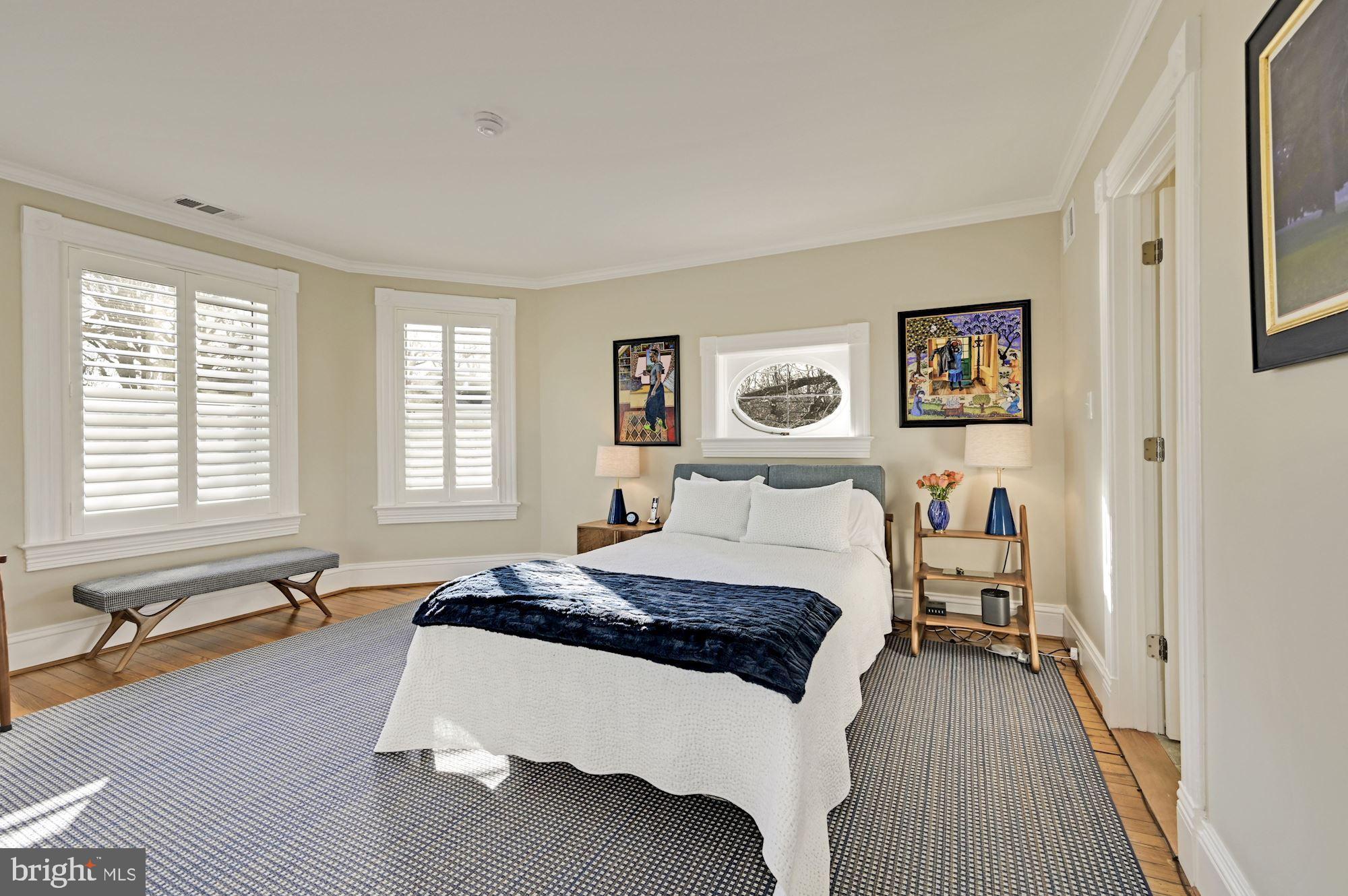 CLEVELAND PARK - Residential