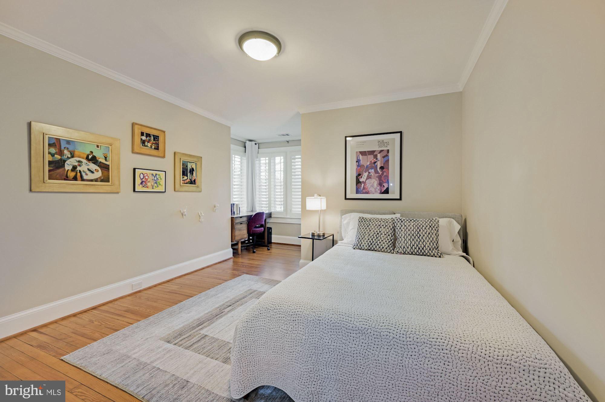 CLEVELAND PARK - Residential