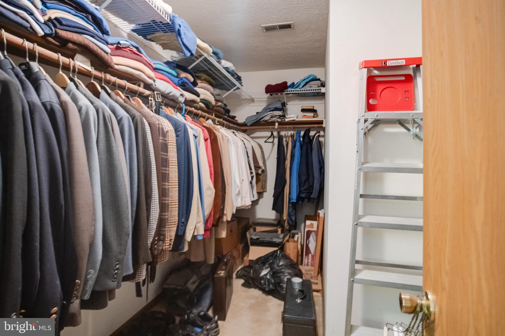 BARTLEY WOODS - Residential